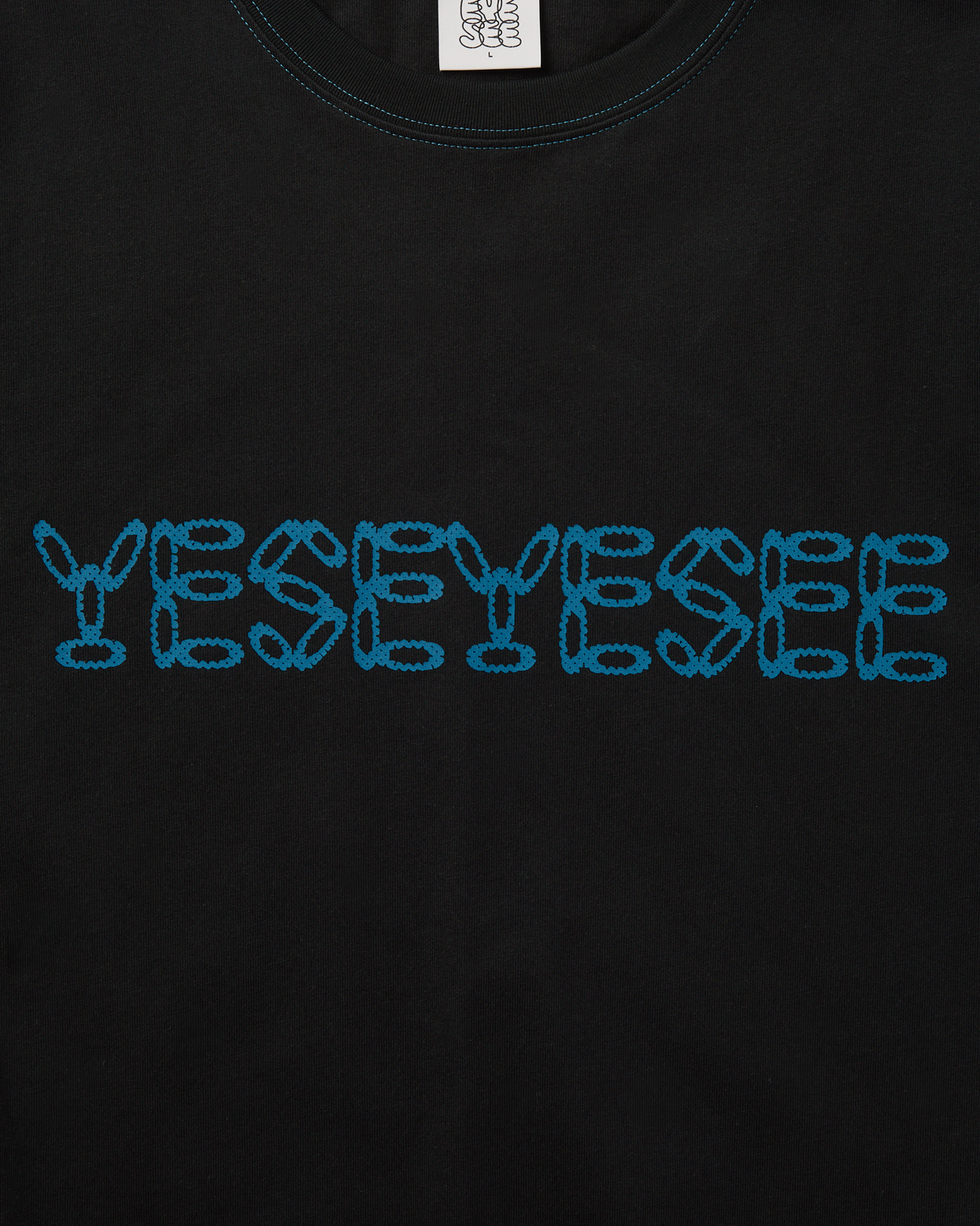 yeseyesee - Contrast Stitch Chain Logo Tee (Black) product image 4 | TRAB K-Fashion Australia