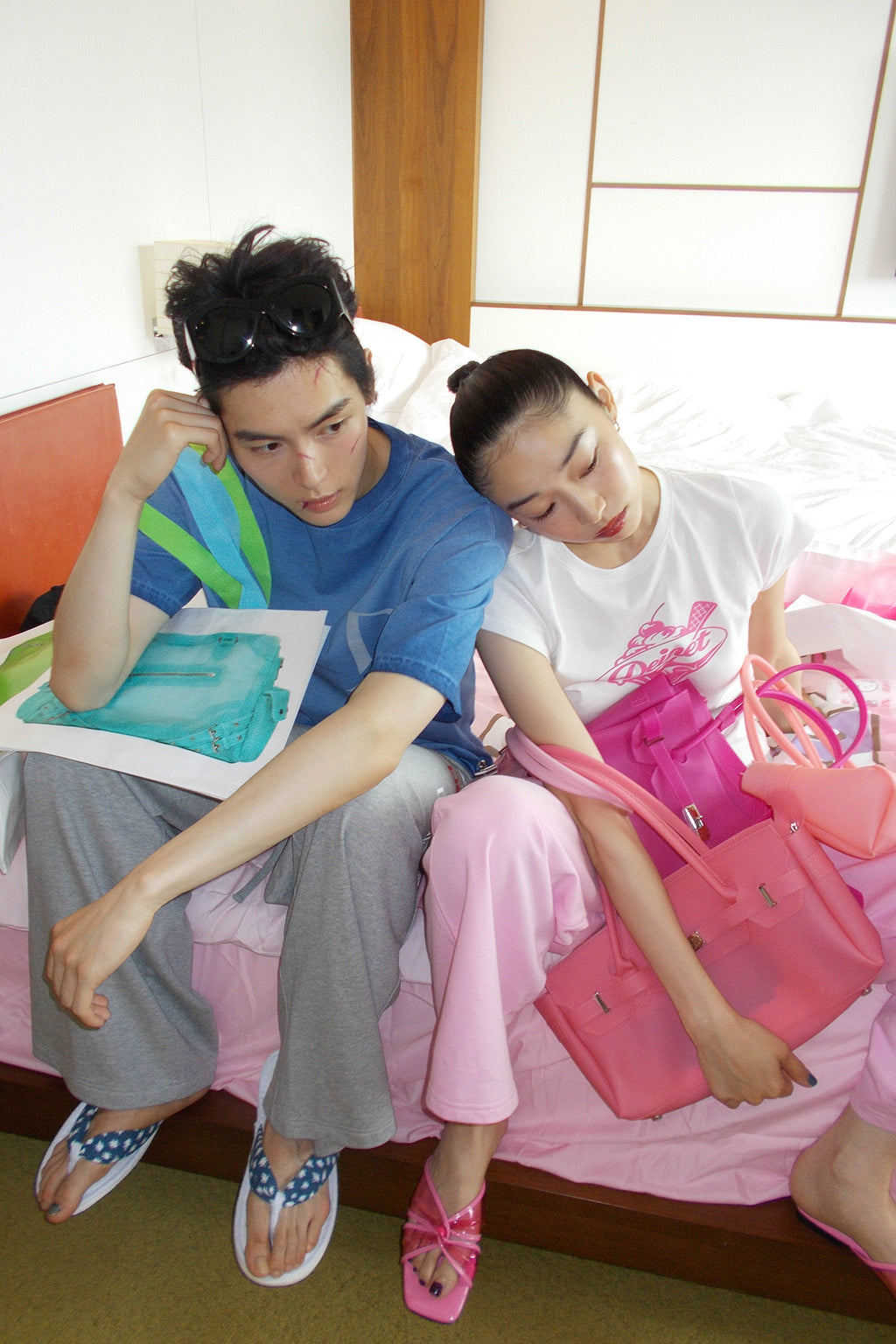 Deinet - Pop Color T-Shirt (White) product image 1 | TRAB K-Fashion Australia