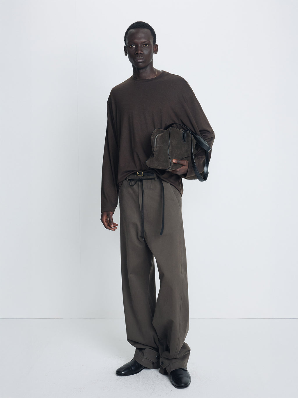 Tonywack - Wool Relaxed Long Sleeve (Brown Umber) product image 2 | TRAB K-Fashion Australia