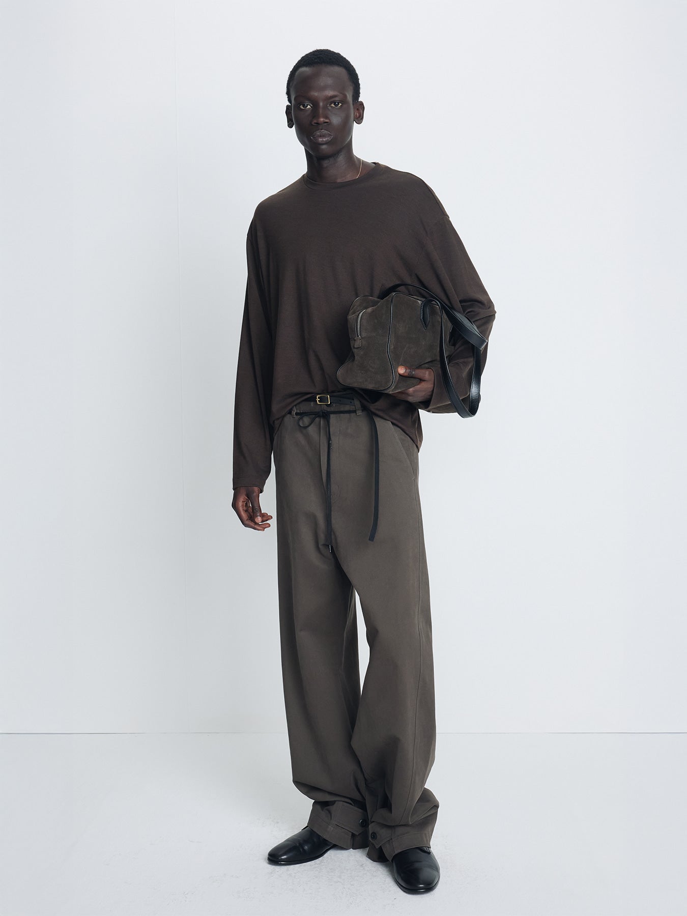 Tonywack - Wool Relaxed Long Sleeve (Brown Umber) product image 2 | TRAB K-Fashion Australia