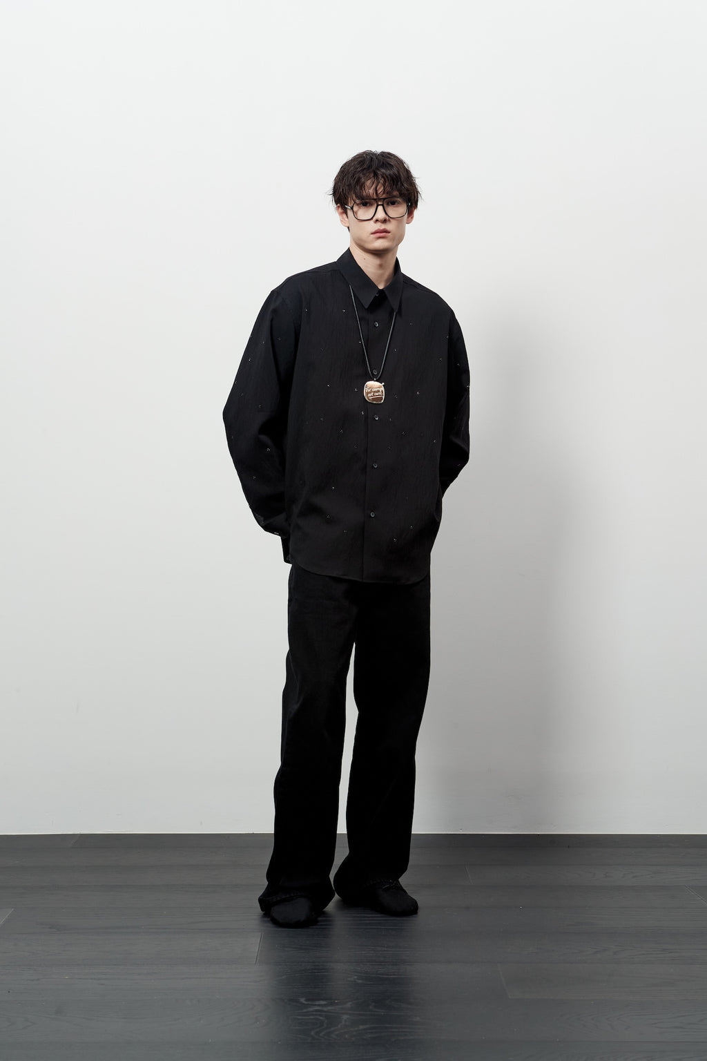 Stu - Crystal Stripe Shirt (Black) product image 8 | TRAB K-Fashion Australia