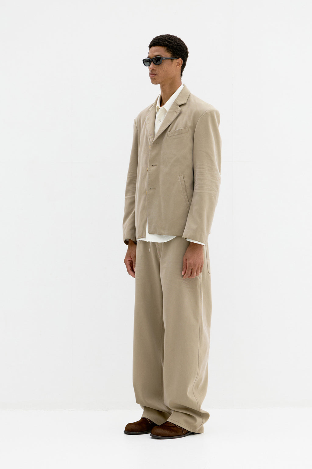 Coor - Embo Washed Blazer (Washed Beige) product image 3 | TRAB K-Fashion Australia