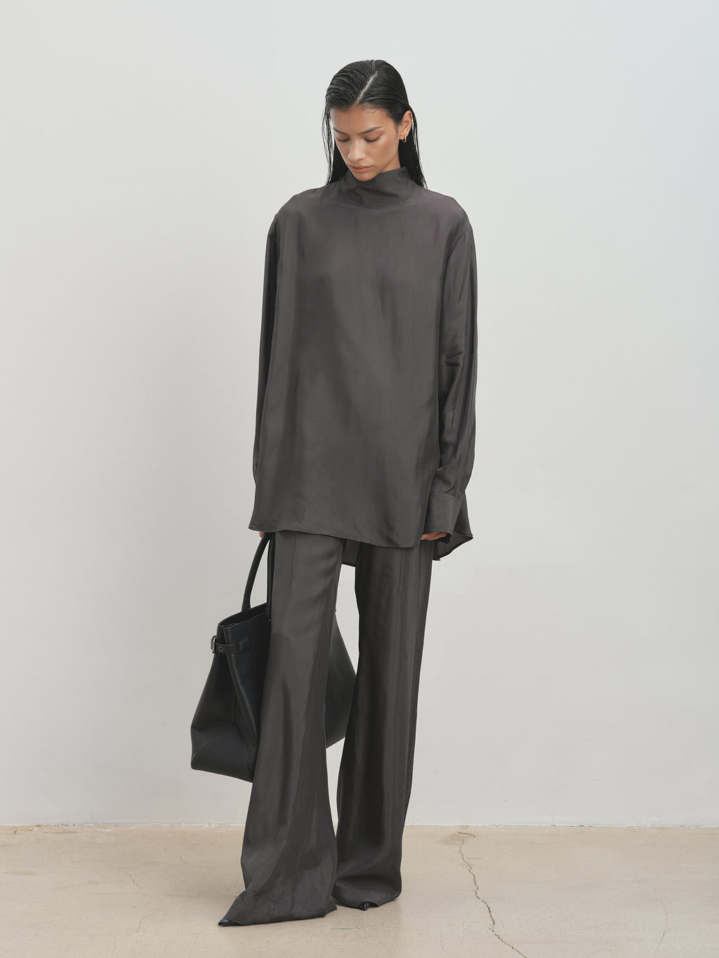 Tonywack - Liquid Flared Tailored Trousers (Grey Khaki) product image 4 | TRAB K-Fashion Australia