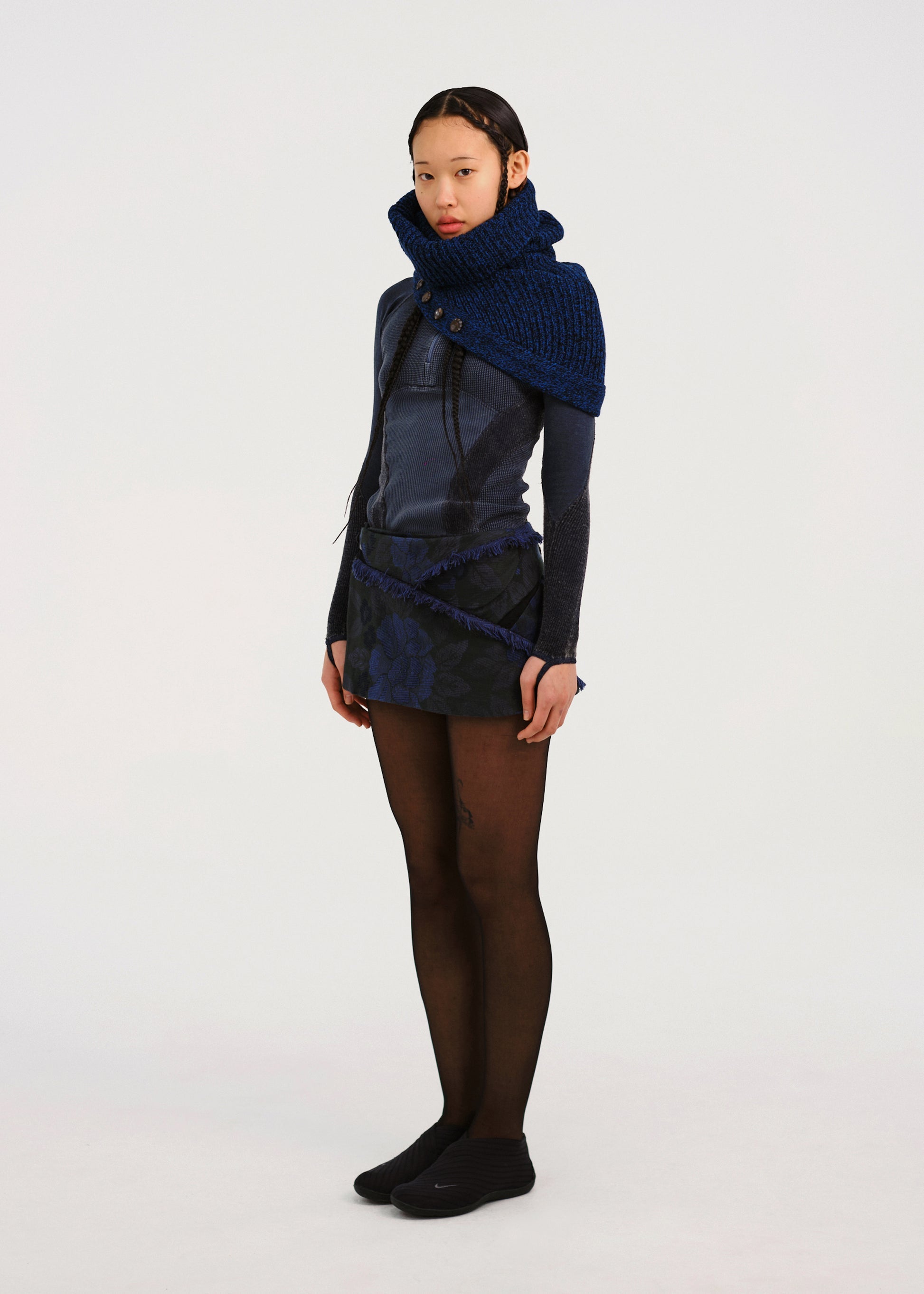 Hyein Seo - Wool Snood (Deep Blue) product image 2 | TRAB K-Fashion Australia