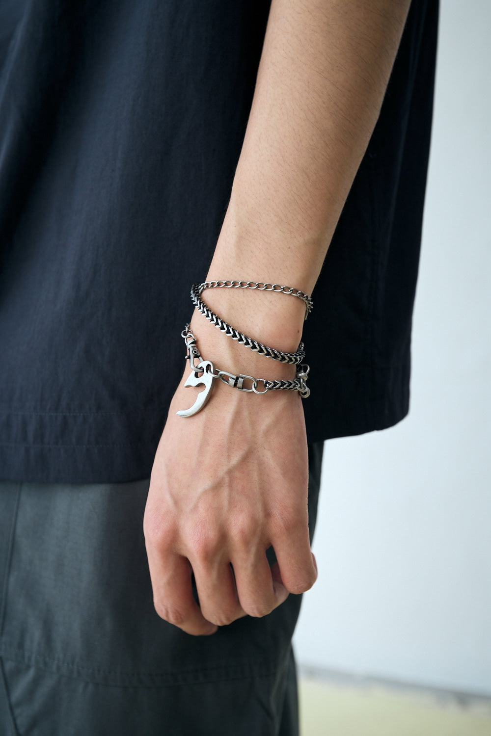 Hatchingroom - Broken Egg 2Way Necklace (OC) product image 14 | TRAB K-Fashion Australia