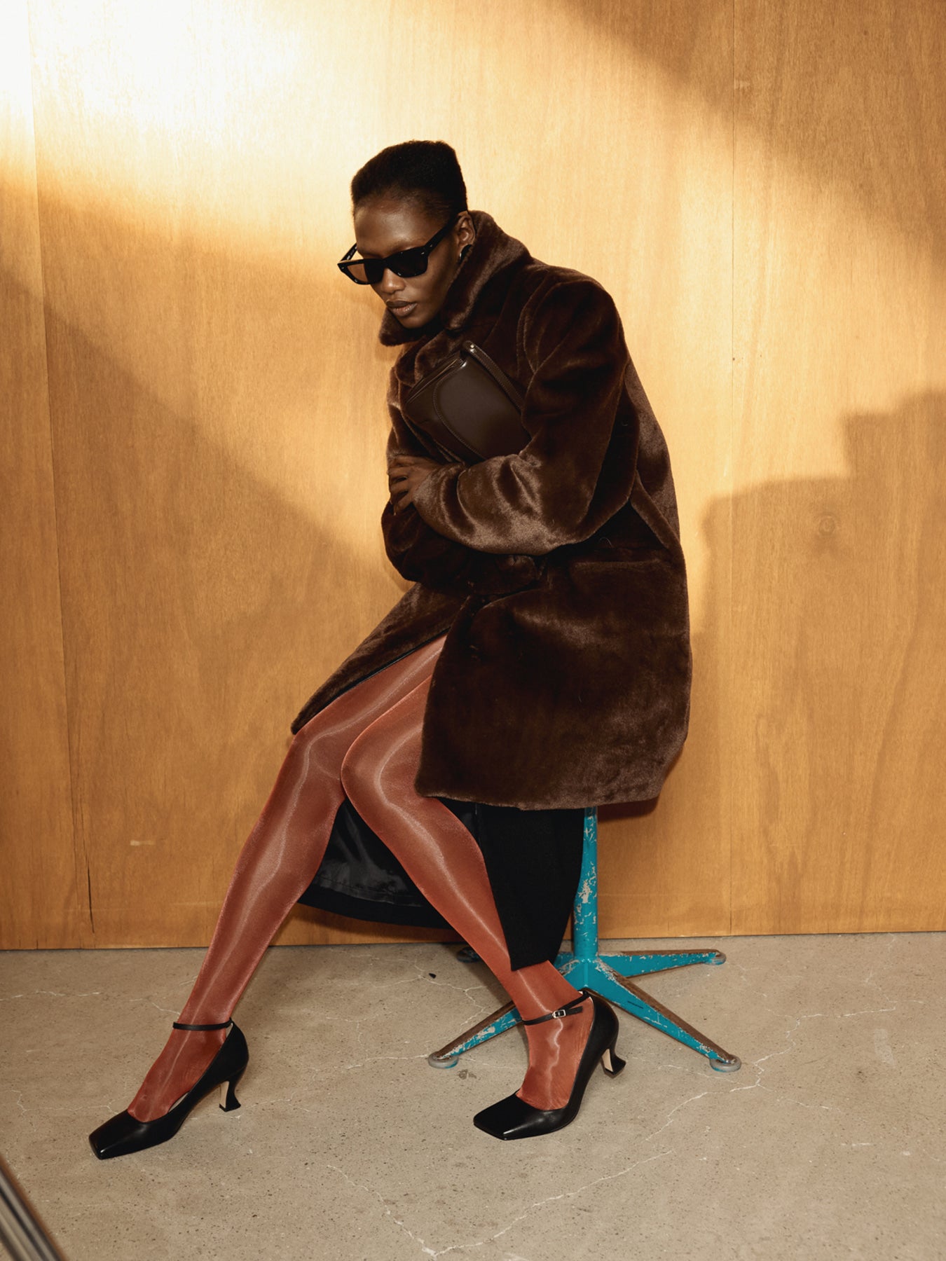 Recto - Grandma Faux Fur Double Coat (Vintage Brown) product image 4 | TRAB K-Fashion Australia