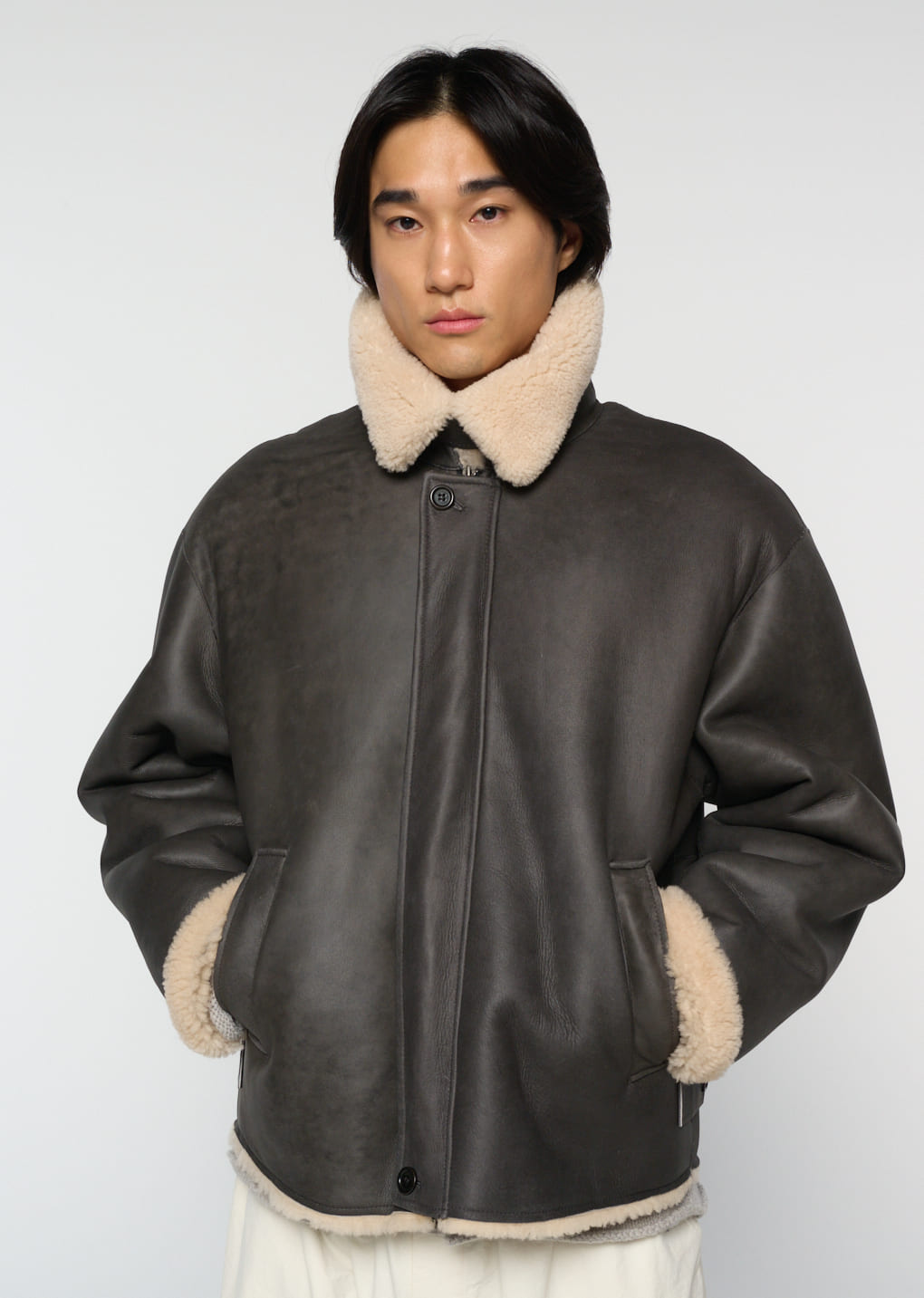 Amomento - [Pre-Order] lambskin shearling jumper (Khaki) product image 7 | TRAB K-Fashion Australia