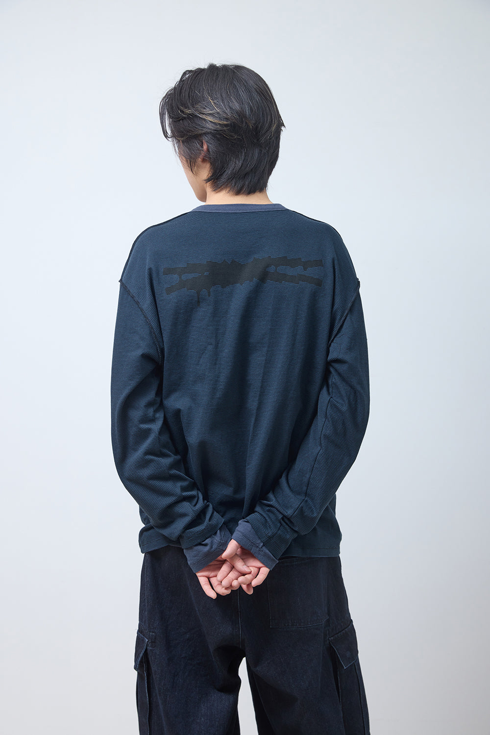 Hatchingroom - LE SSERAFIM x HATCHINGROOM Two-Face (L/S T-Shirt) product image 19 | TRAB K-Fashion Australia