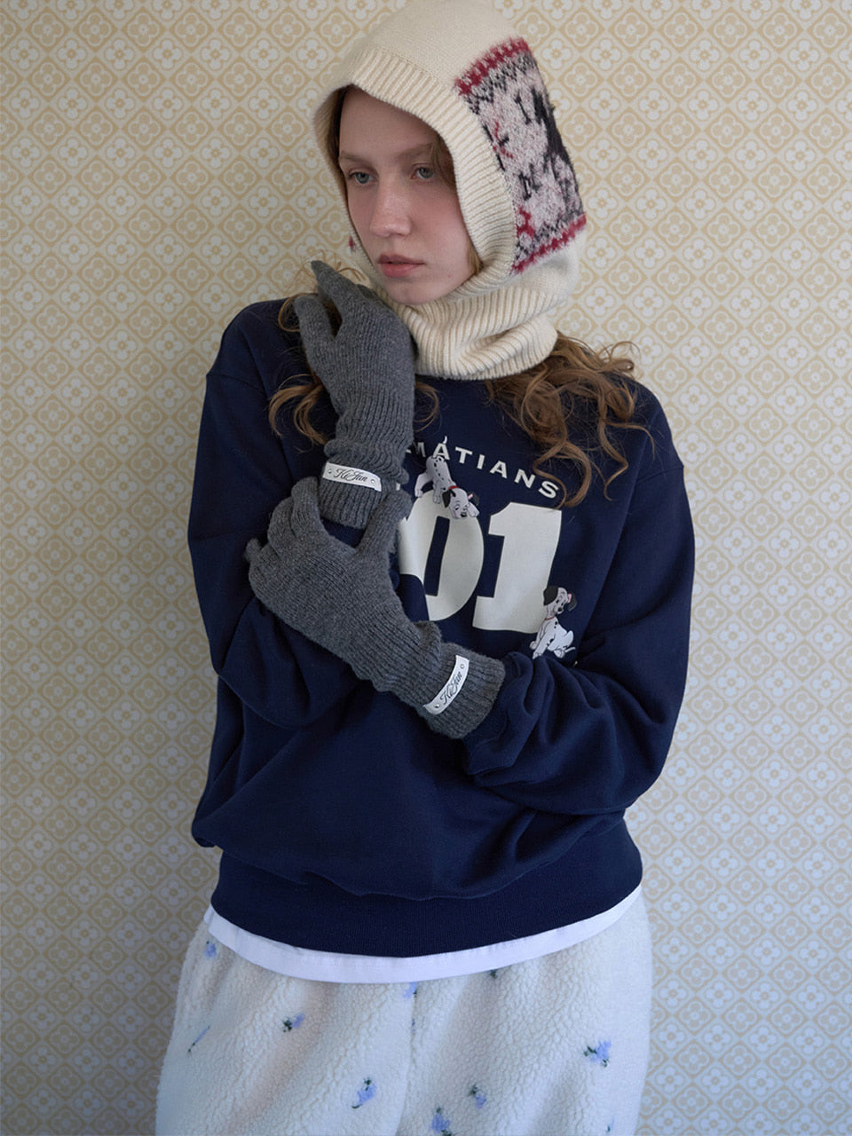 Kijun - Studded Logo Wool Gloves (6Colors) product image 9 | TRAB K-Fashion Australia