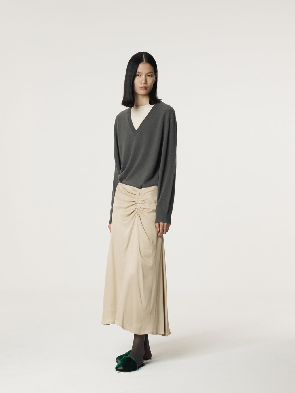 Recto - Contrast Layered V-Neck Knit Top (Taupe Grey) product image 2 | TRAB K-Fashion Australia
