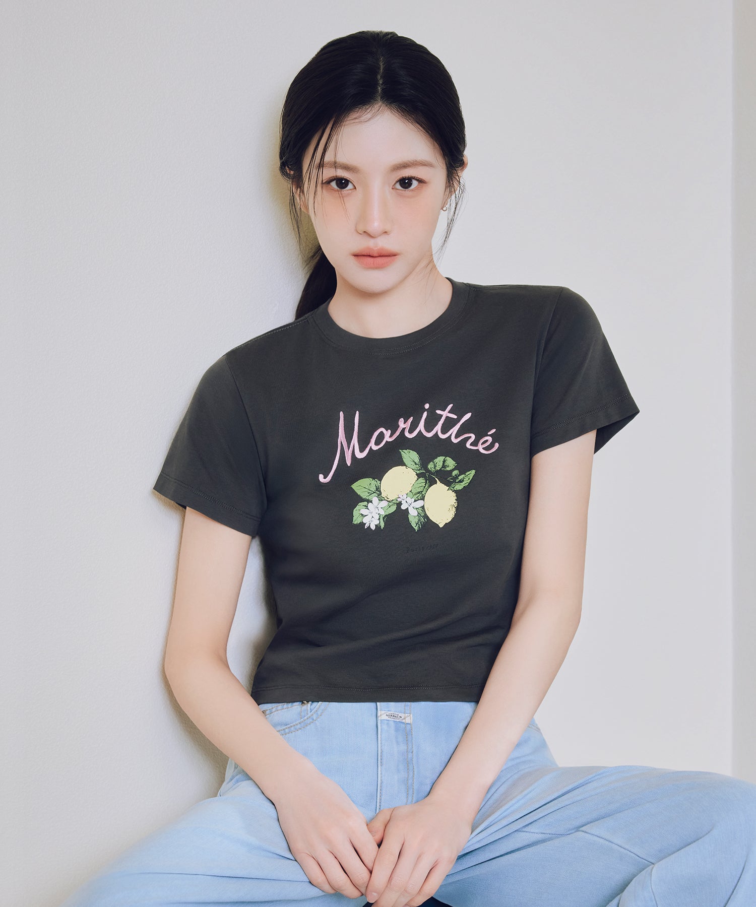 Marithe & Francois Girbaud - [Pre-order – Ships 9 Jul] Lemon Graphic Slim Crop Tee (Charcoal) product image 1 | TRAB K-Fashion Australia