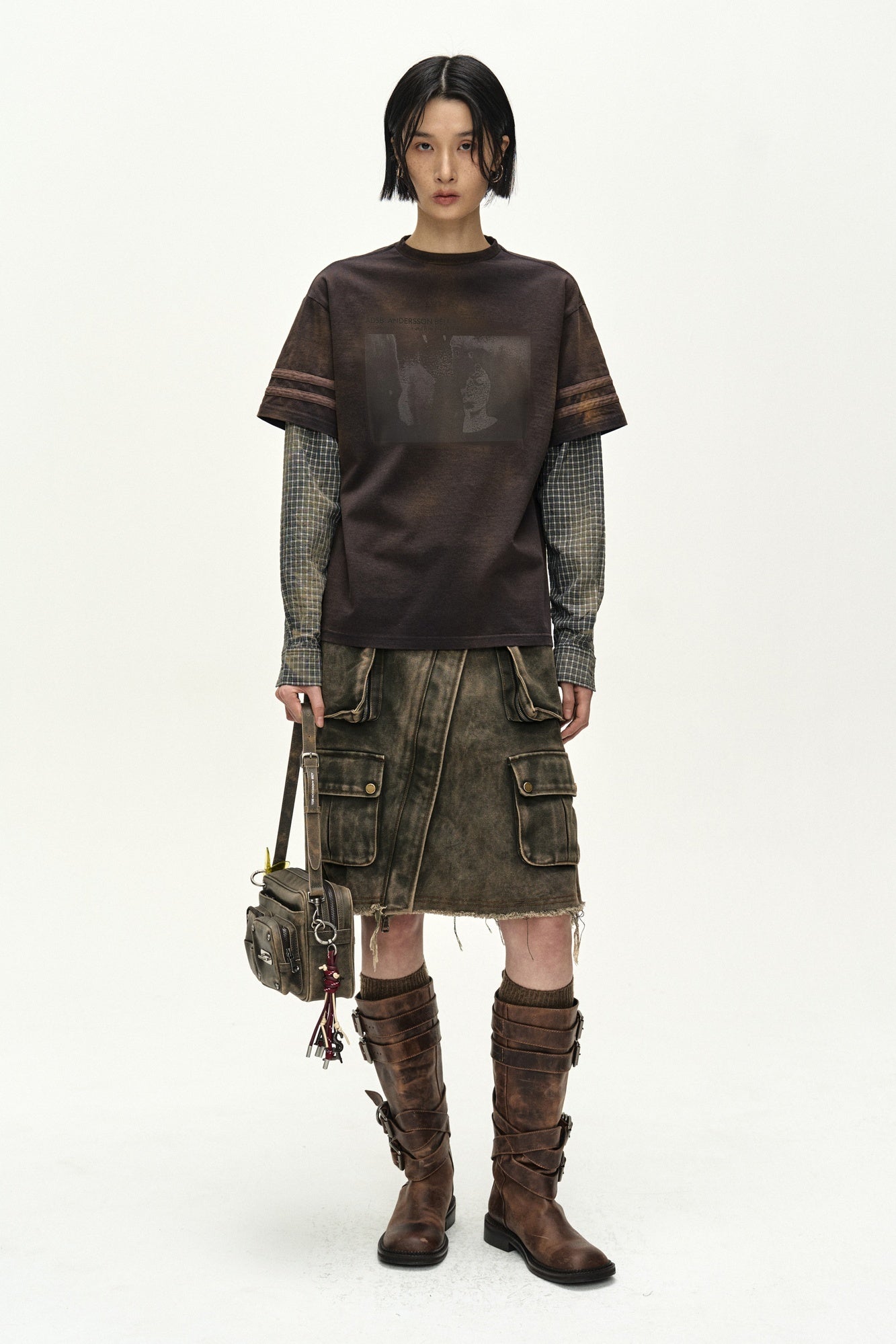 Andersson Bell - Layered Sleeve Graphic T-Shirt (faded Black) (Faded Black) product image 2 | TRAB K-Fashion Australia