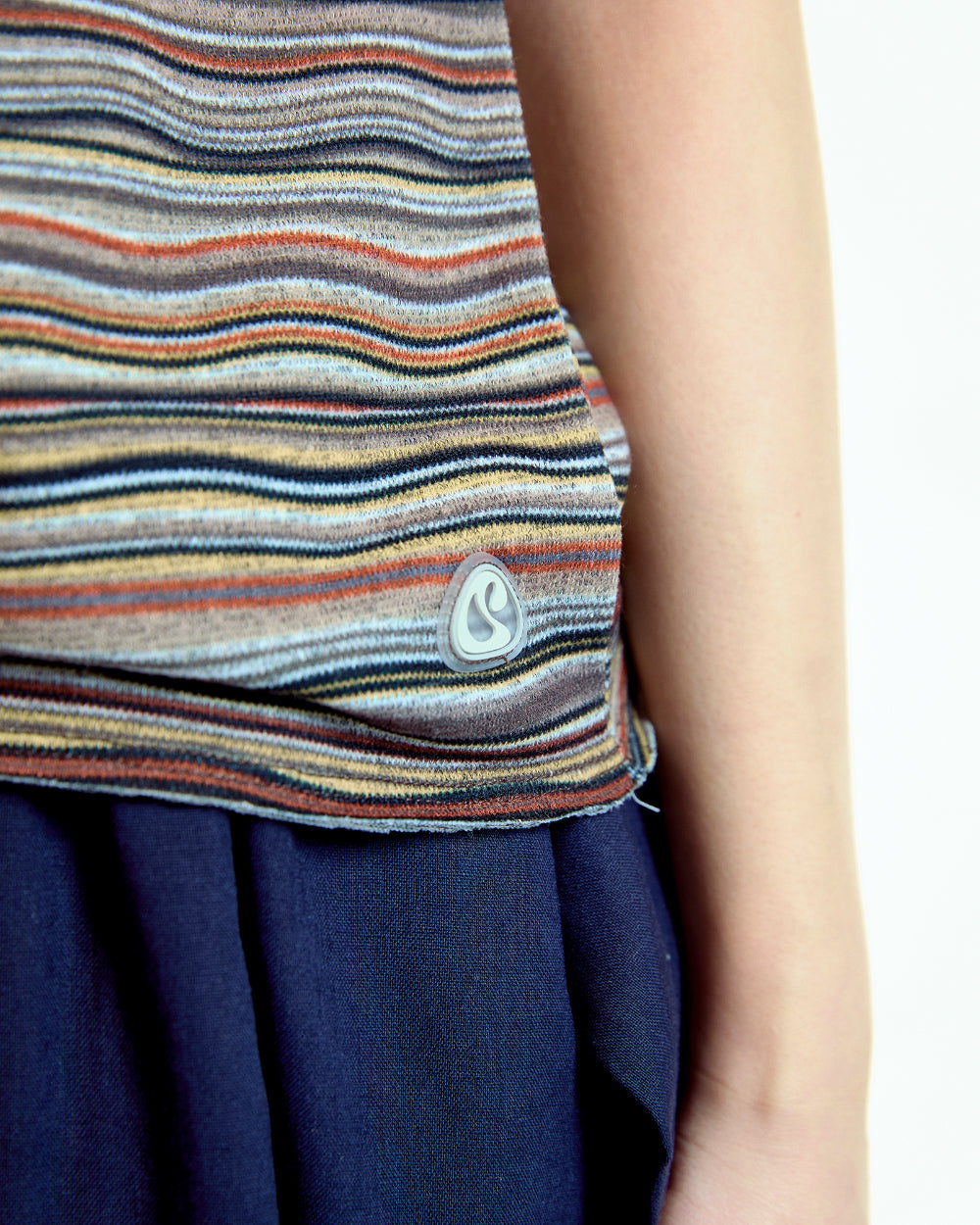 Coyseio - Wave Stripe Knit T-Shirt (Brown) product image 7 | TRAB K-Fashion Australia