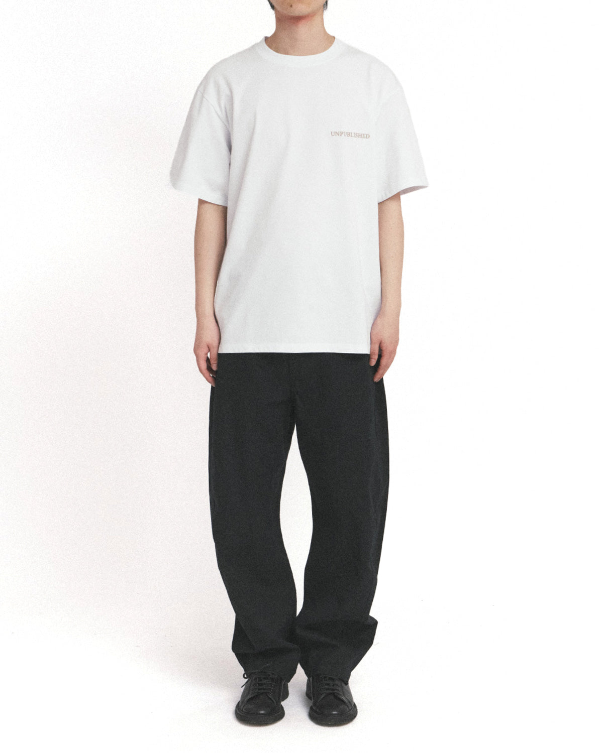 Eastlogue - Monochrome Photograph T-shirt (White) product image 4 | TRAB K-Fashion Australia