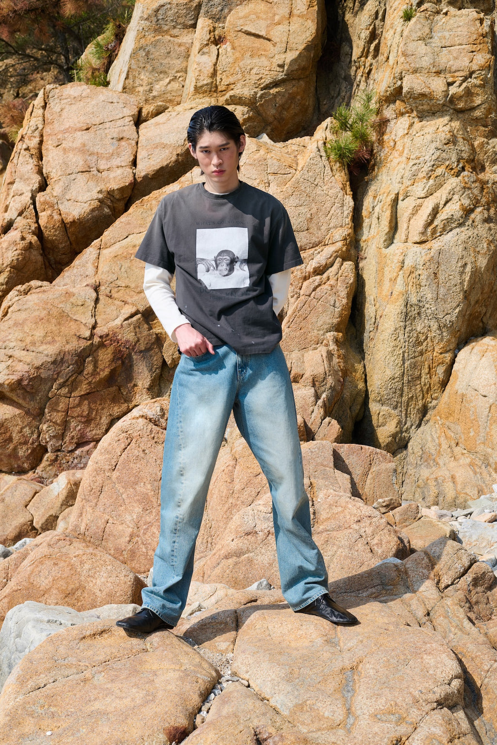 STU - Monkey T-shirt (Charcoal) product image 1 | TRAB K-Fashion Australia
