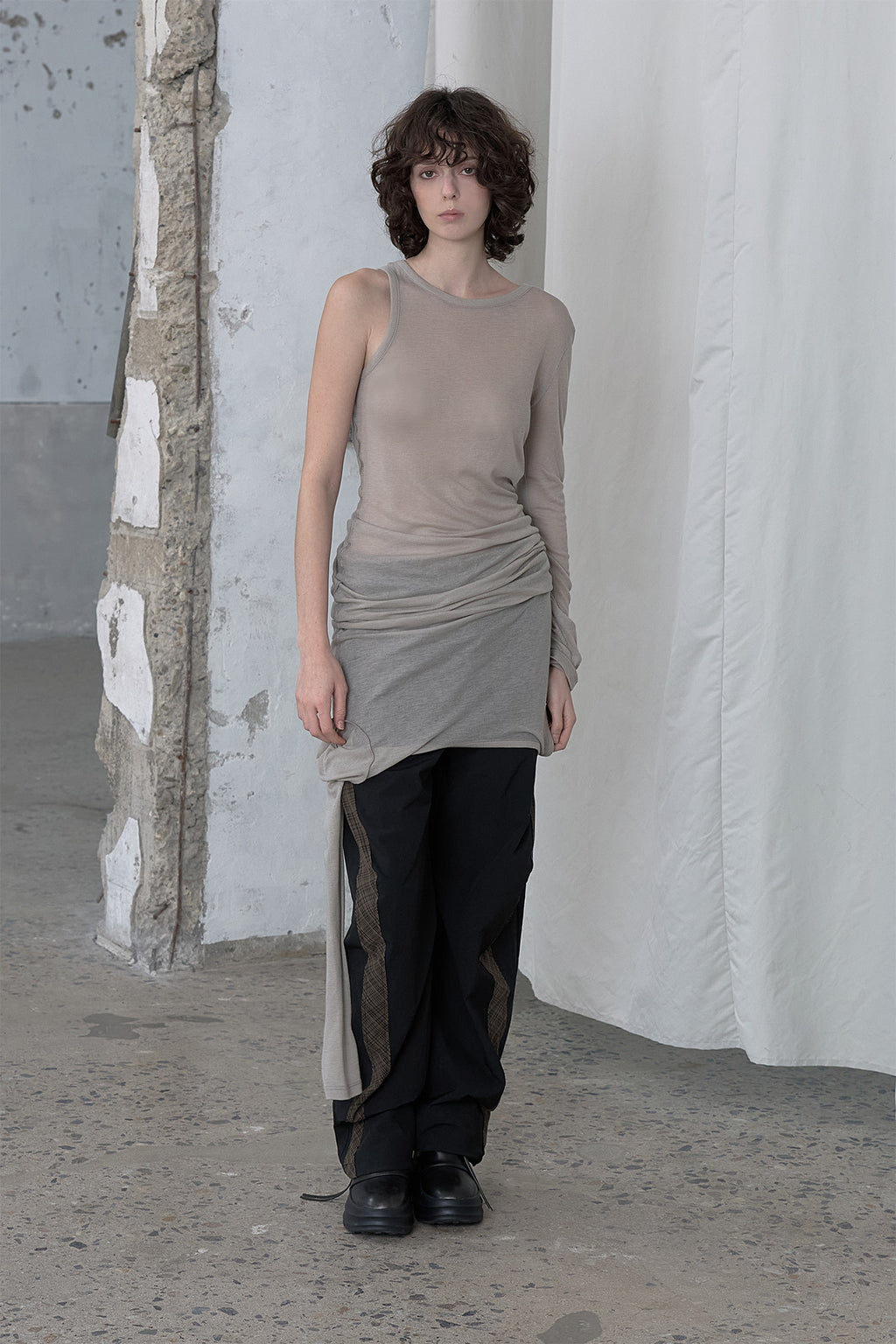 Deinet - Layered Long Sleeve (Grey) product image 5 | TRAB K-Fashion Australia