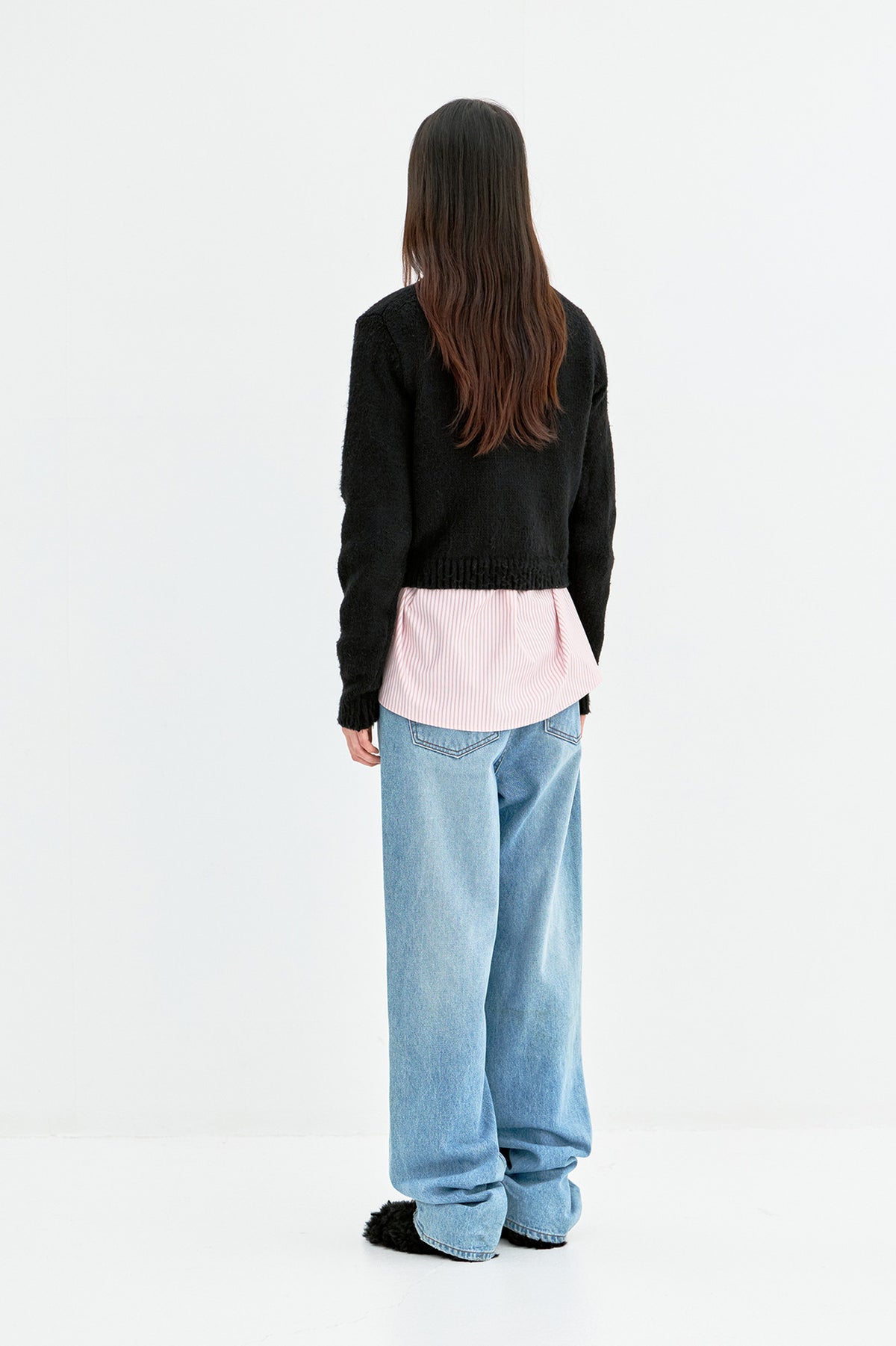 Coor - Brushed Cropped Knit (Black) product image 4 | TRAB K-Fashion Australia