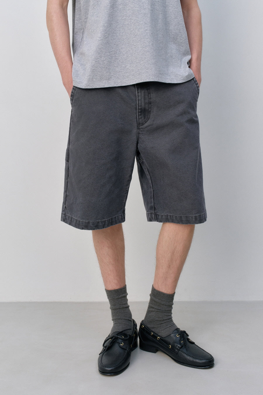 Insilence - Duck Cotton Stand-Up Shorts (Faded Grey) product image 6 | TRAB K-Fashion Australia