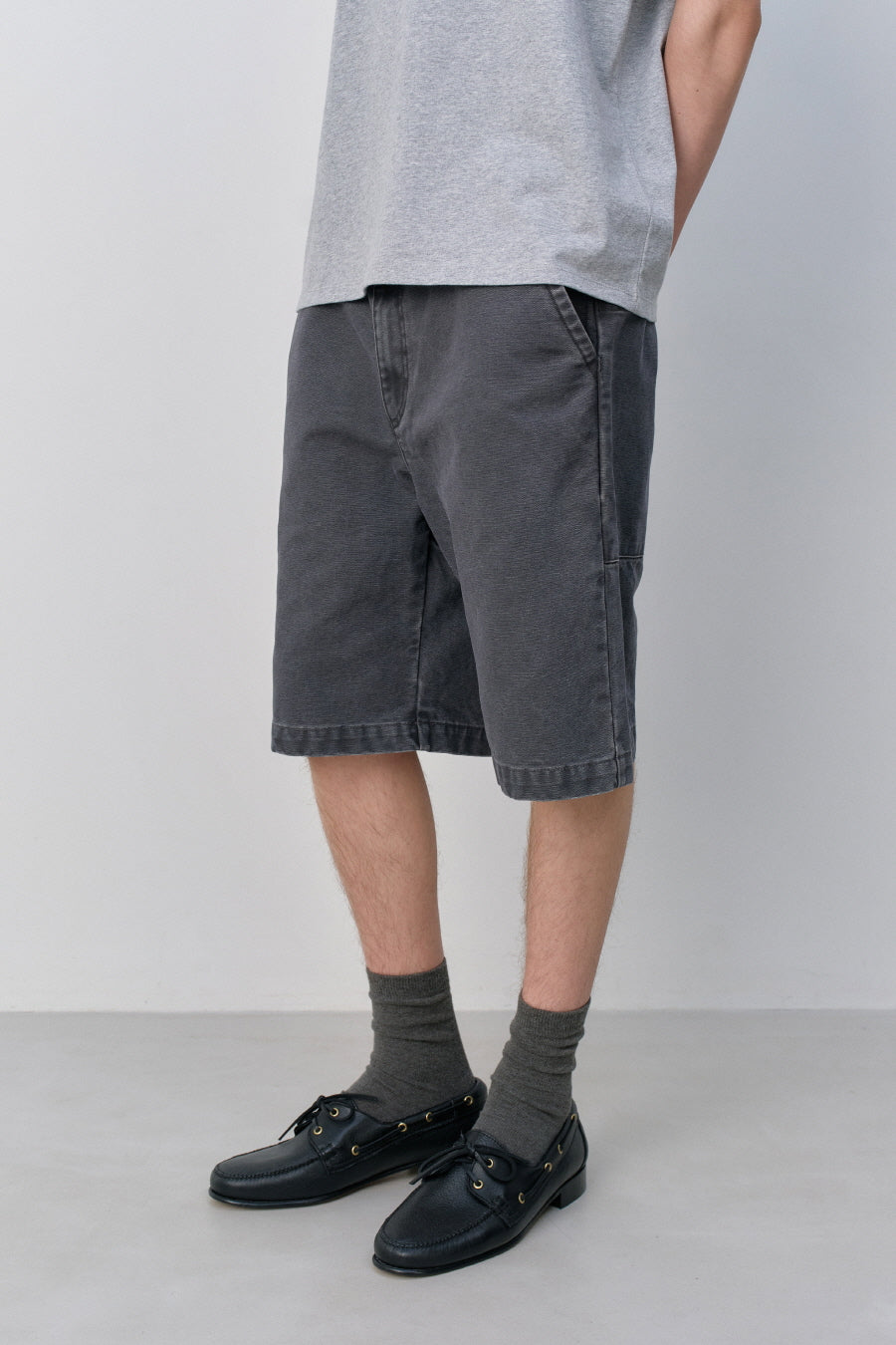 Insilence - Duck Cotton Stand-Up Shorts (Faded Grey) product image 2 | TRAB K-Fashion Australia