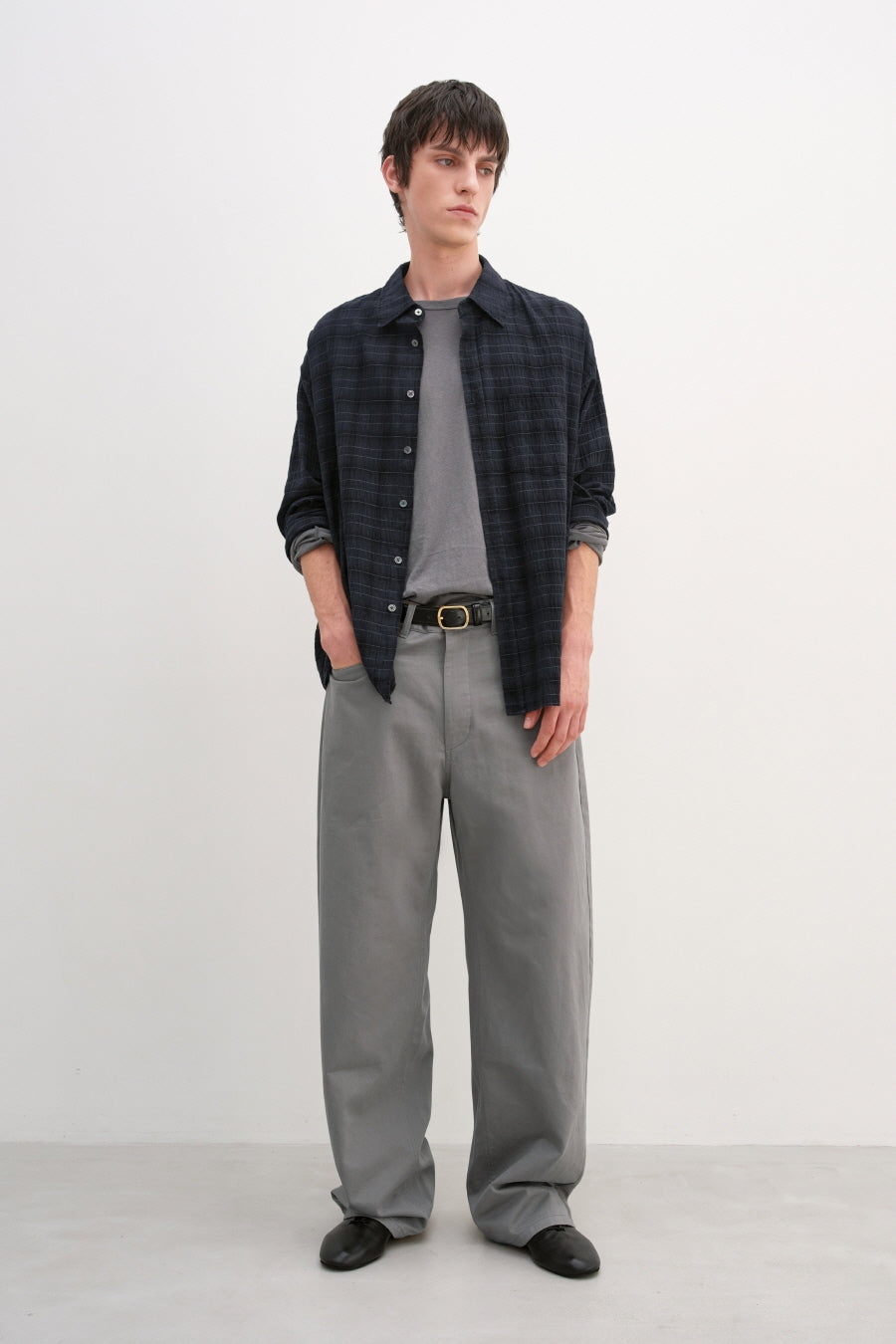 Insilence - Curved Chino Pants (Grey) product image 2 | TRAB K-Fashion Australia