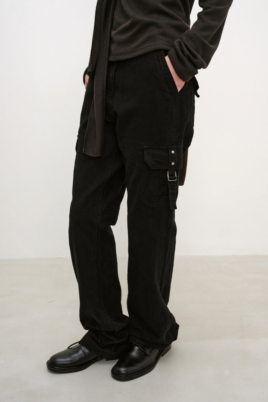 Insilence - Vintage Cotton Cargo Pants (Washed Black) product image 3 | TRAB K-Fashion Australia