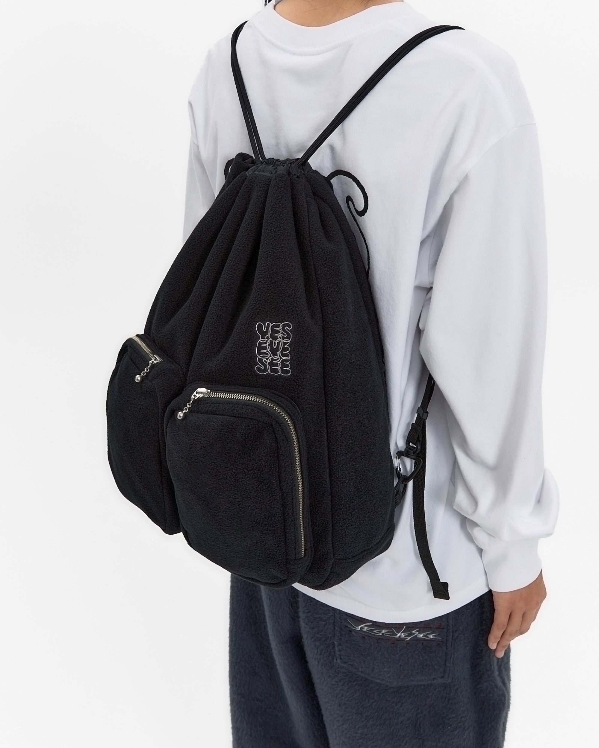 yeseyesee - Fleece Drawstring Sack (Black) product image 11 | TRAB K-Fashion Australia