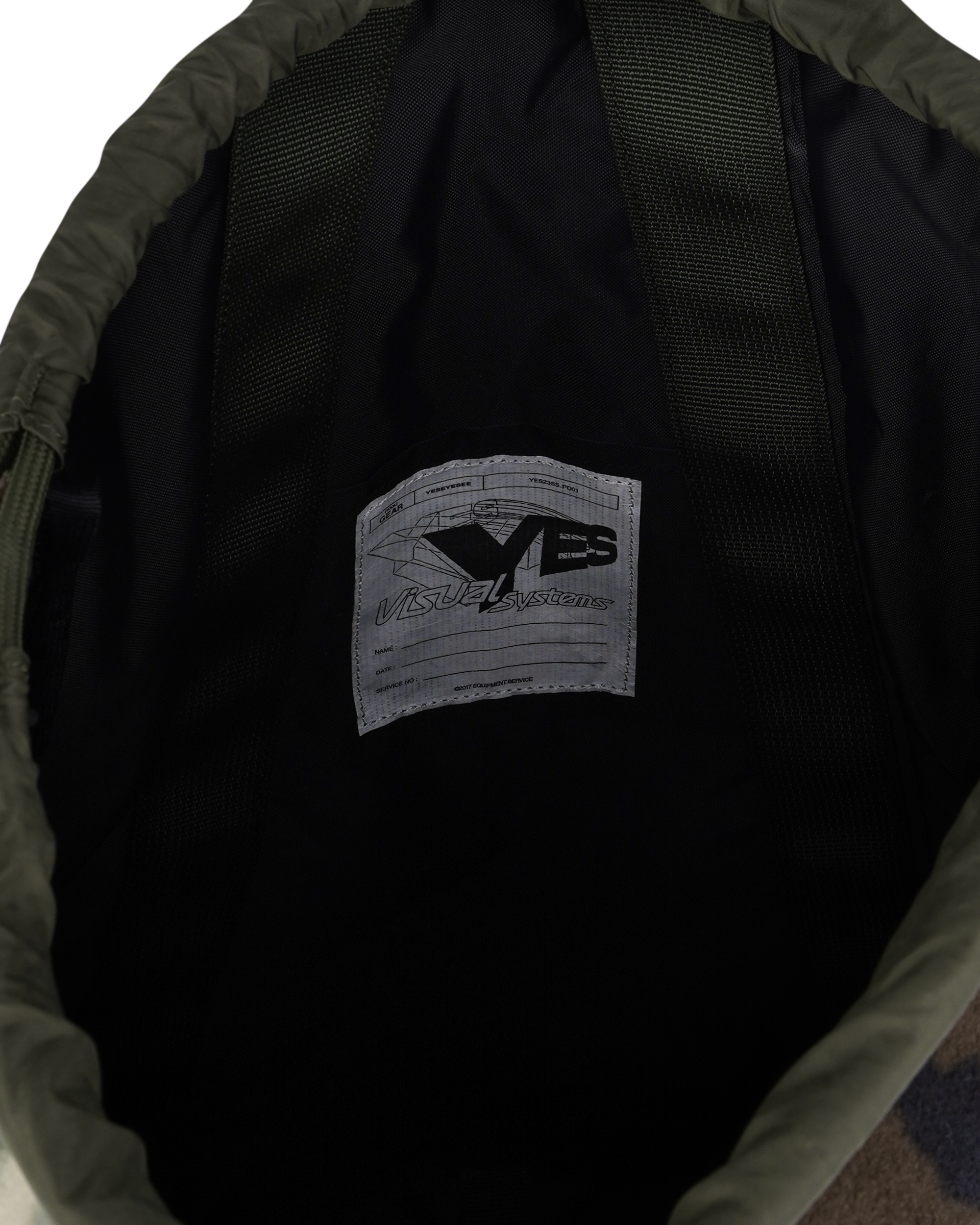 yeseyesee - Fleece Drawstring Sack (Camo) product image 4 | TRAB K-Fashion Australia