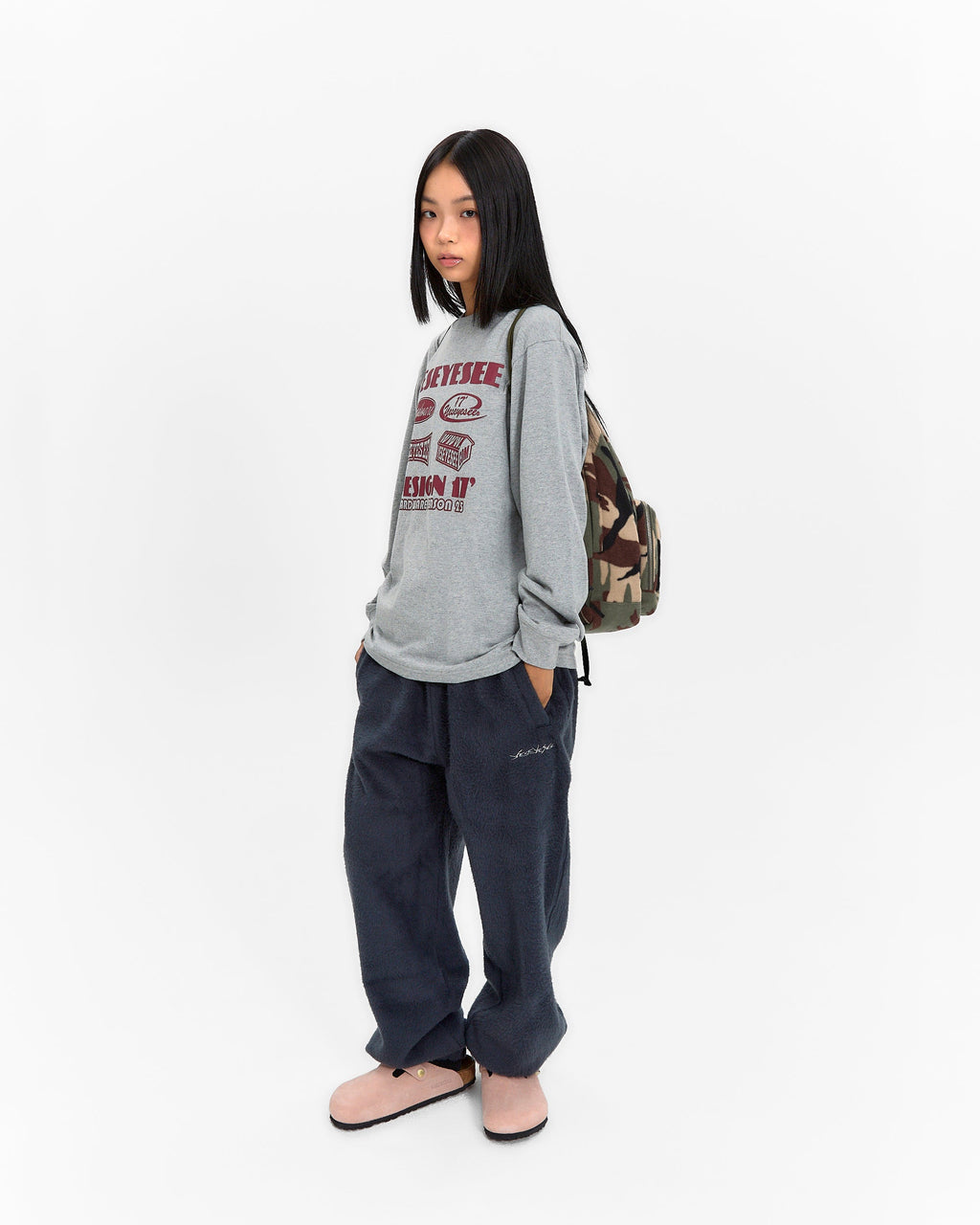 yeseyesee - Fleece Drawstring Sack (Camo) product image 9 | TRAB K-Fashion Australia
