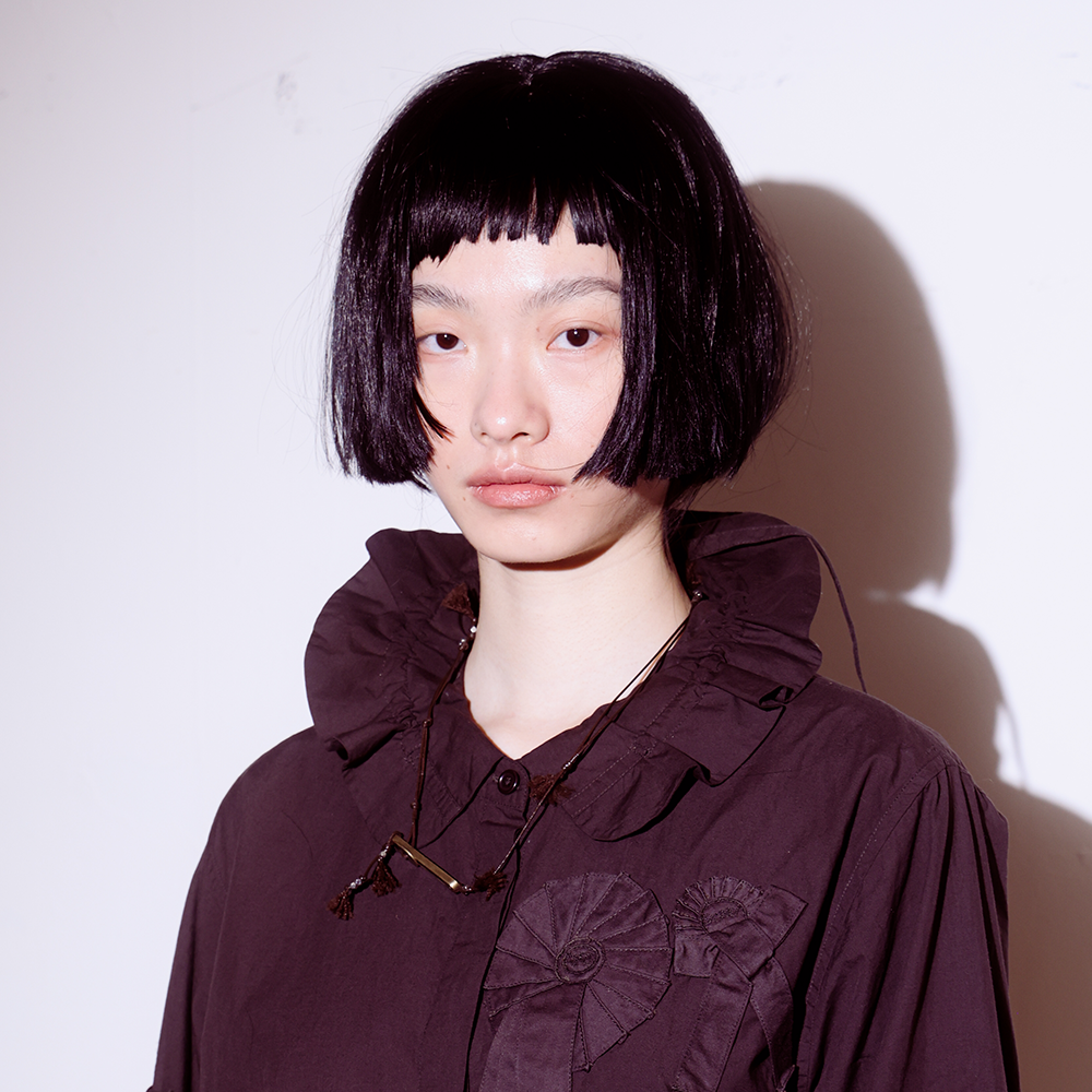 Towtow Archive - [Pre-Order – Ships March 26] Hand Twist Button Stick Necklace Bronze (OC) product image 5 | TRAB K-Fashion Australia