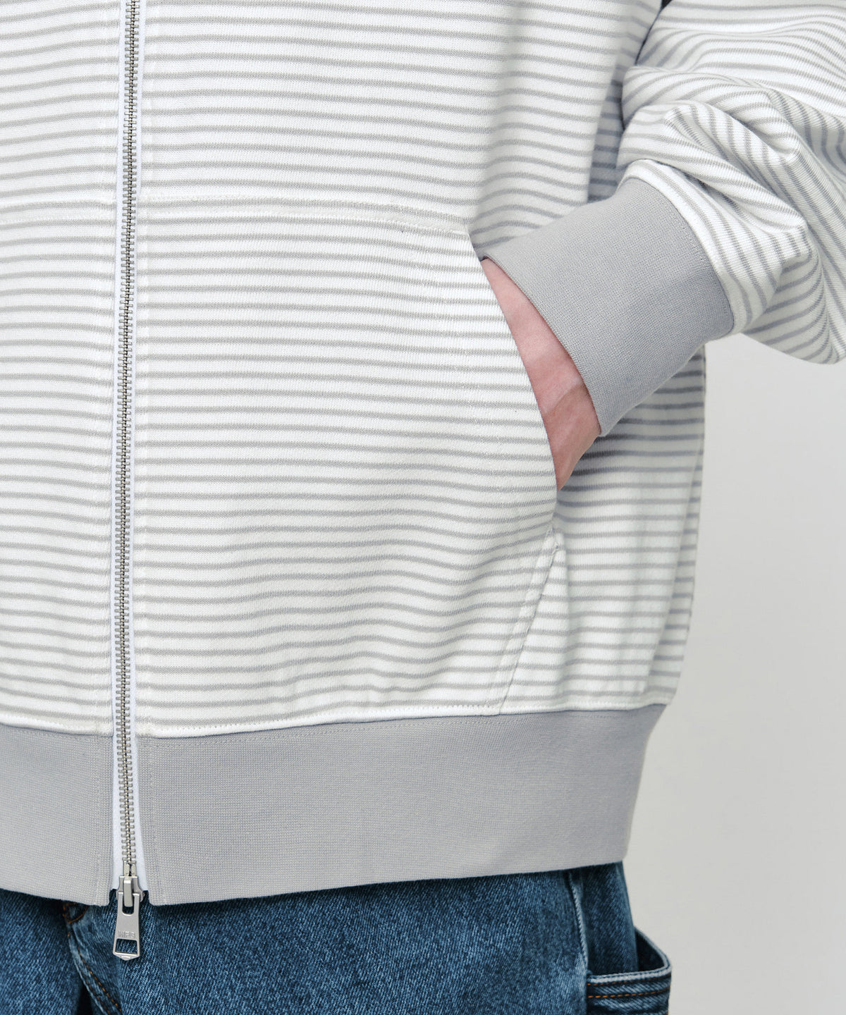 Marithe & Francois Girbaud - Small Classic Logo Stripe Oversized Hoodie Zipup (Light Gray) product image 3 | TRAB K-Fashion Australia