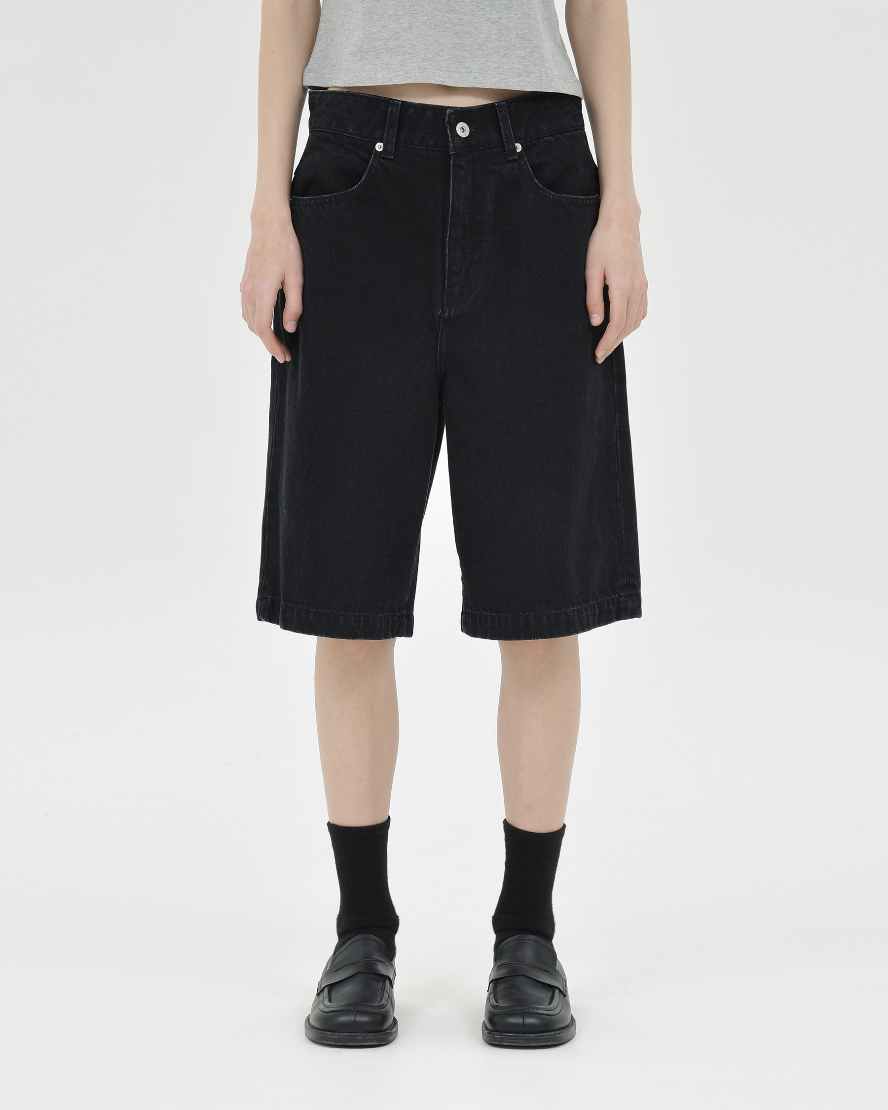 Brownyard - Bermuda Denim Pants (Black) product image 1 | TRAB K-Fashion Australia