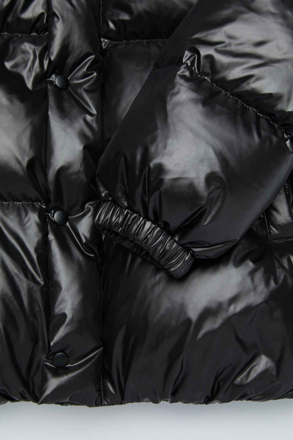 Coor - Lucent Oversized Puffer (Black) product image 7 | TRAB K-Fashion Australia