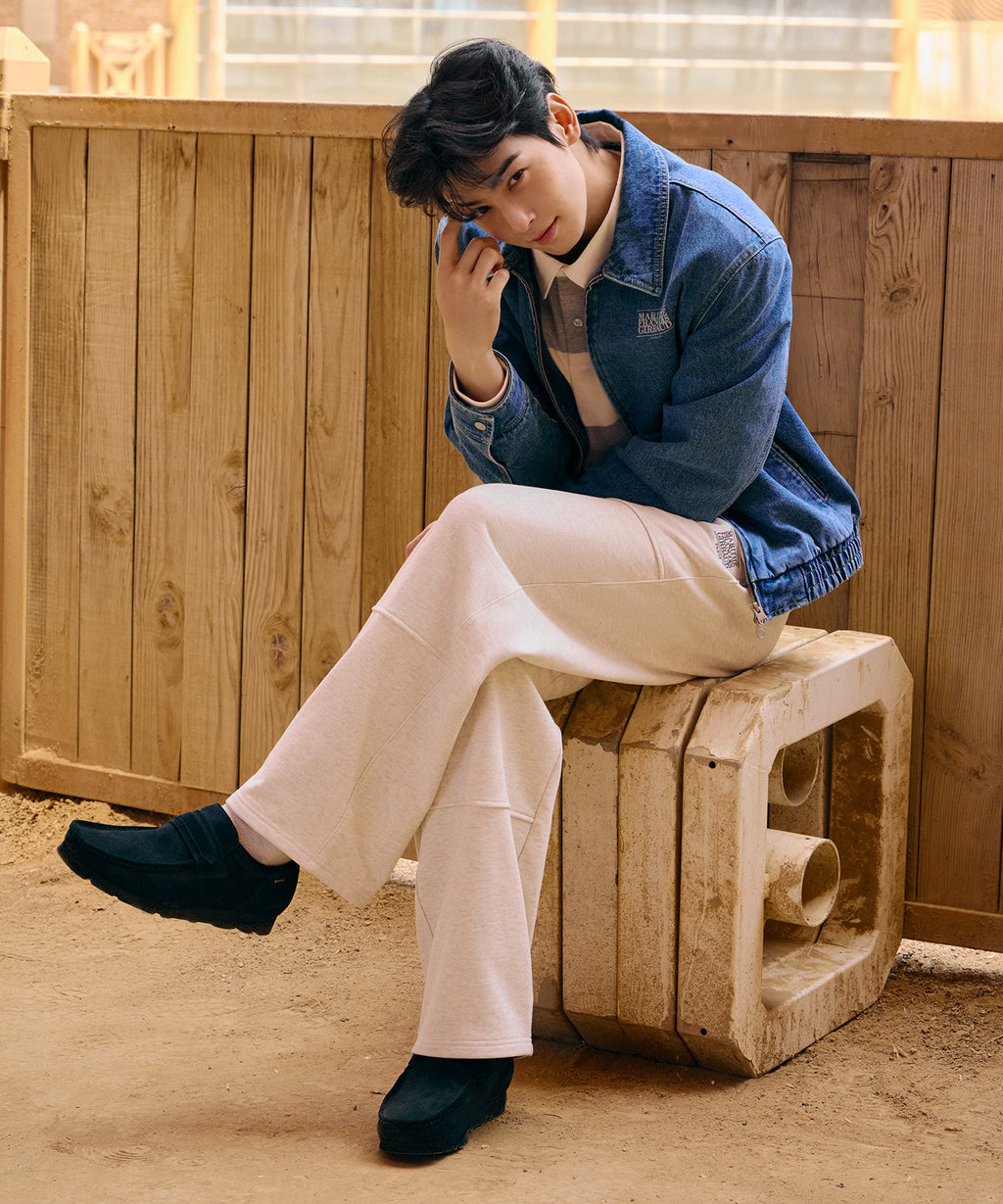 Marithe & Francois Girbaud - Classic Logo Sweat Pants (Oatmeal) product image 6 | TRAB K-Fashion Australia