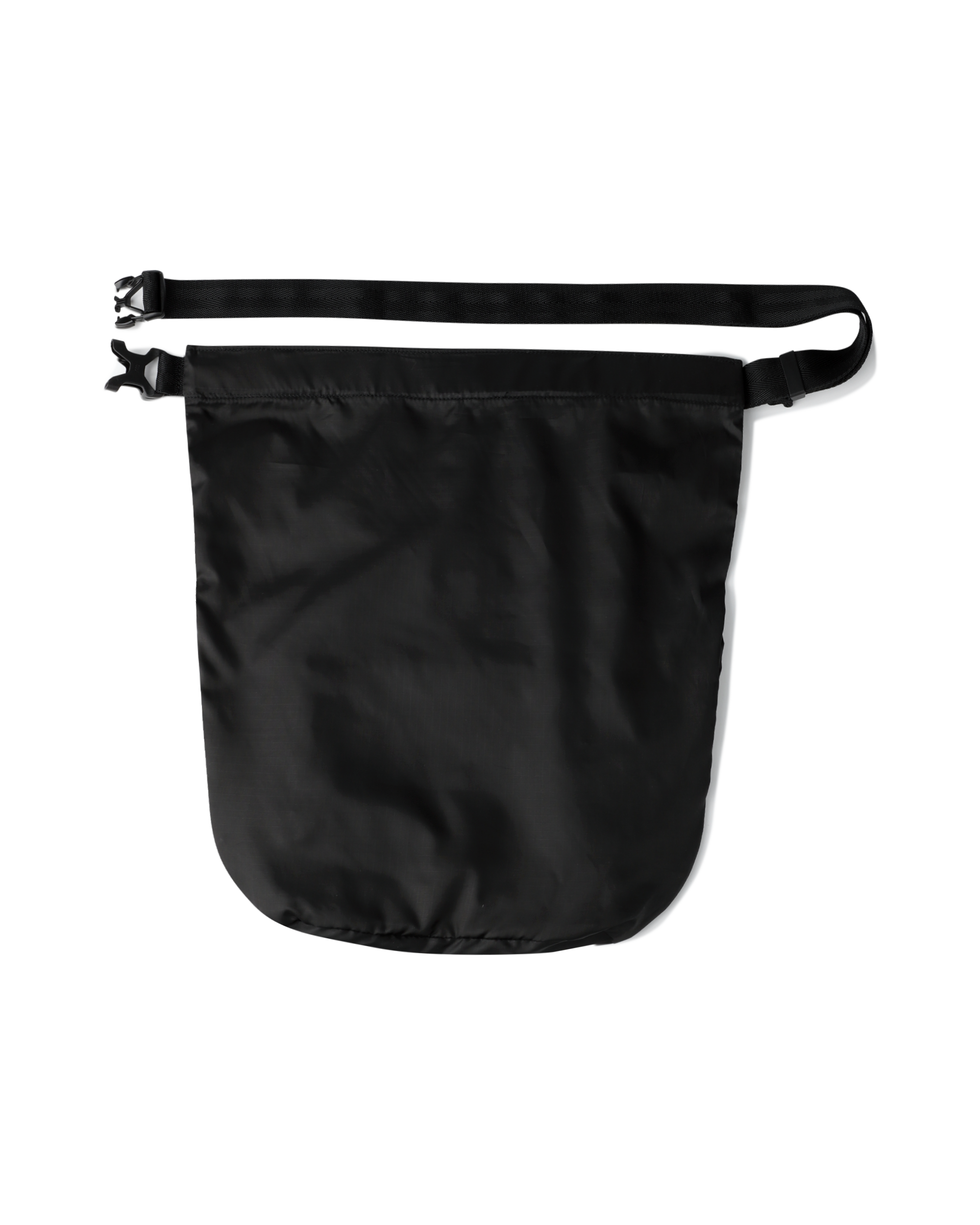 yeseyesee - Y.E.S Roll Top Cross Bag (Black) product image 4 | TRAB K-Fashion Australia