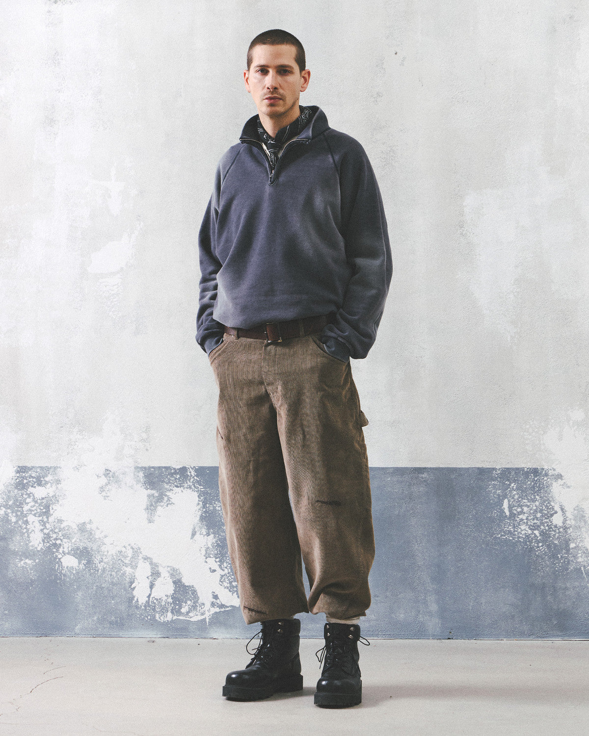 Eastlogue - Athletic Cut Out Zip-up Sweat (Navy) product image 1 | TRAB K-Fashion Australia