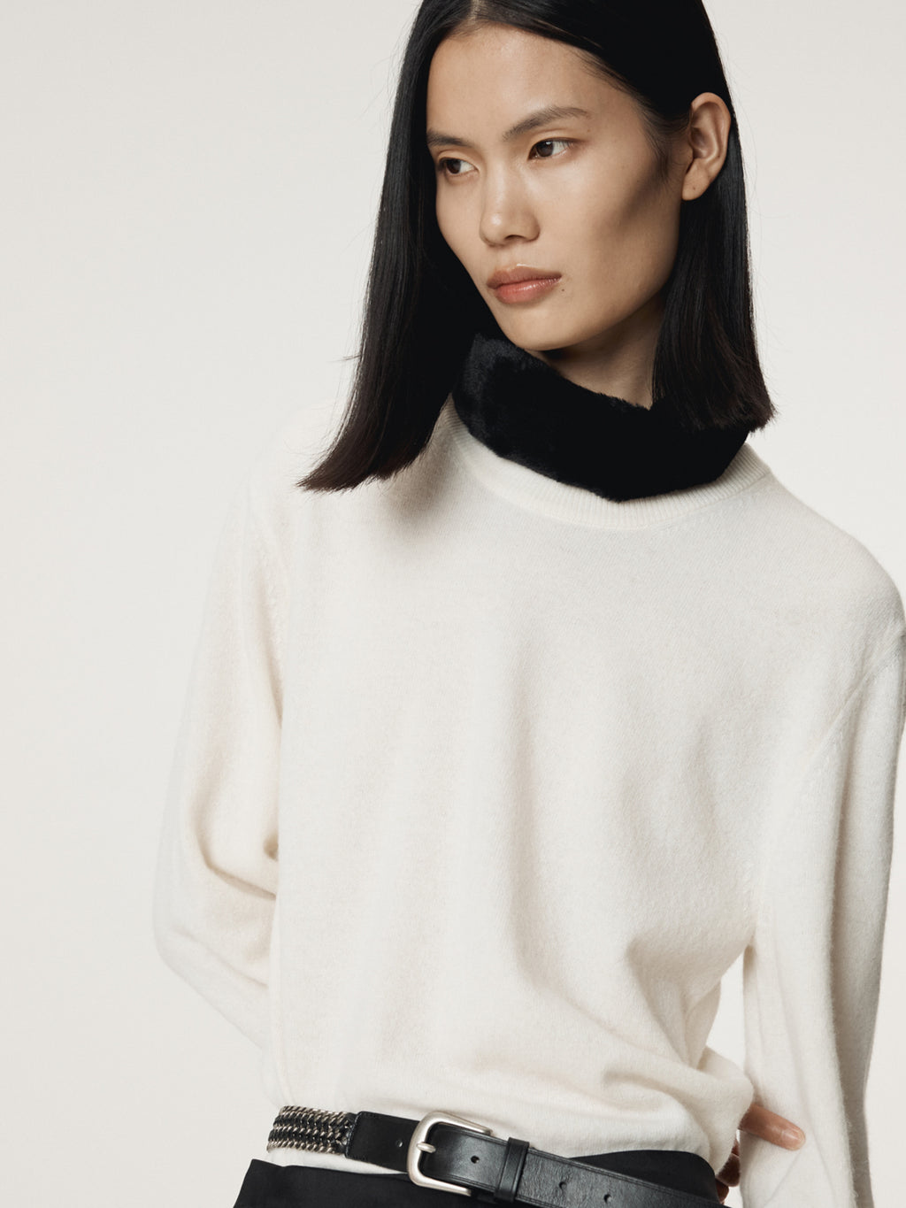 Recto - Shirt Cuffs Detail Knit Top (Cream) product image 9 | TRAB K-Fashion Australia