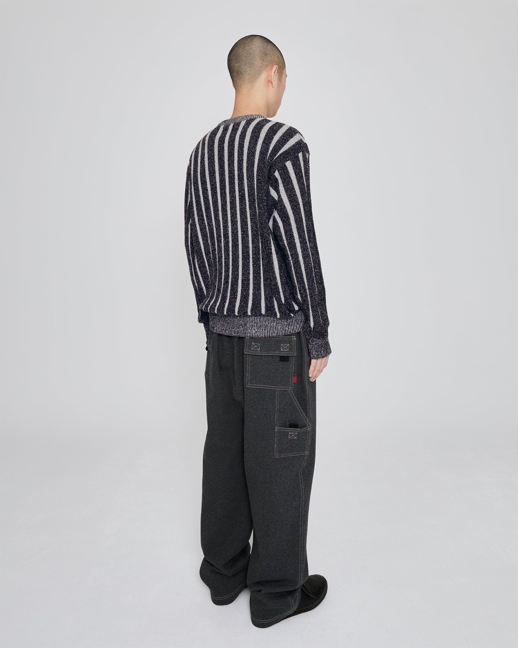yeseyesee - Y.E.S Stitch Painter Sweatpants (Charcoal) product image 9 | TRAB K-Fashion Australia