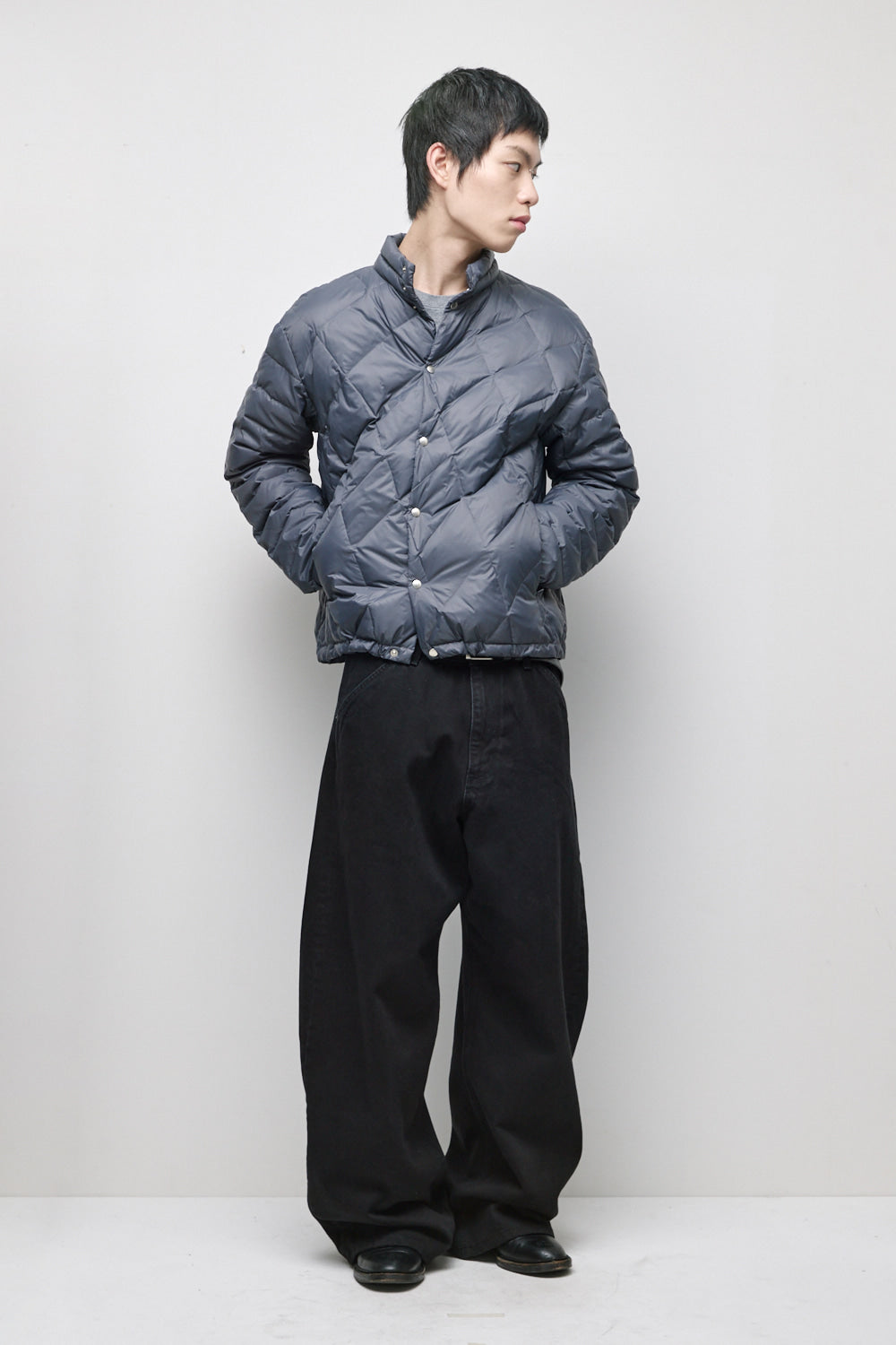 Hatchingroom - Paral Goose Down Puffer Jacket (Charcoal) product image 16 | TRAB K-Fashion Australia