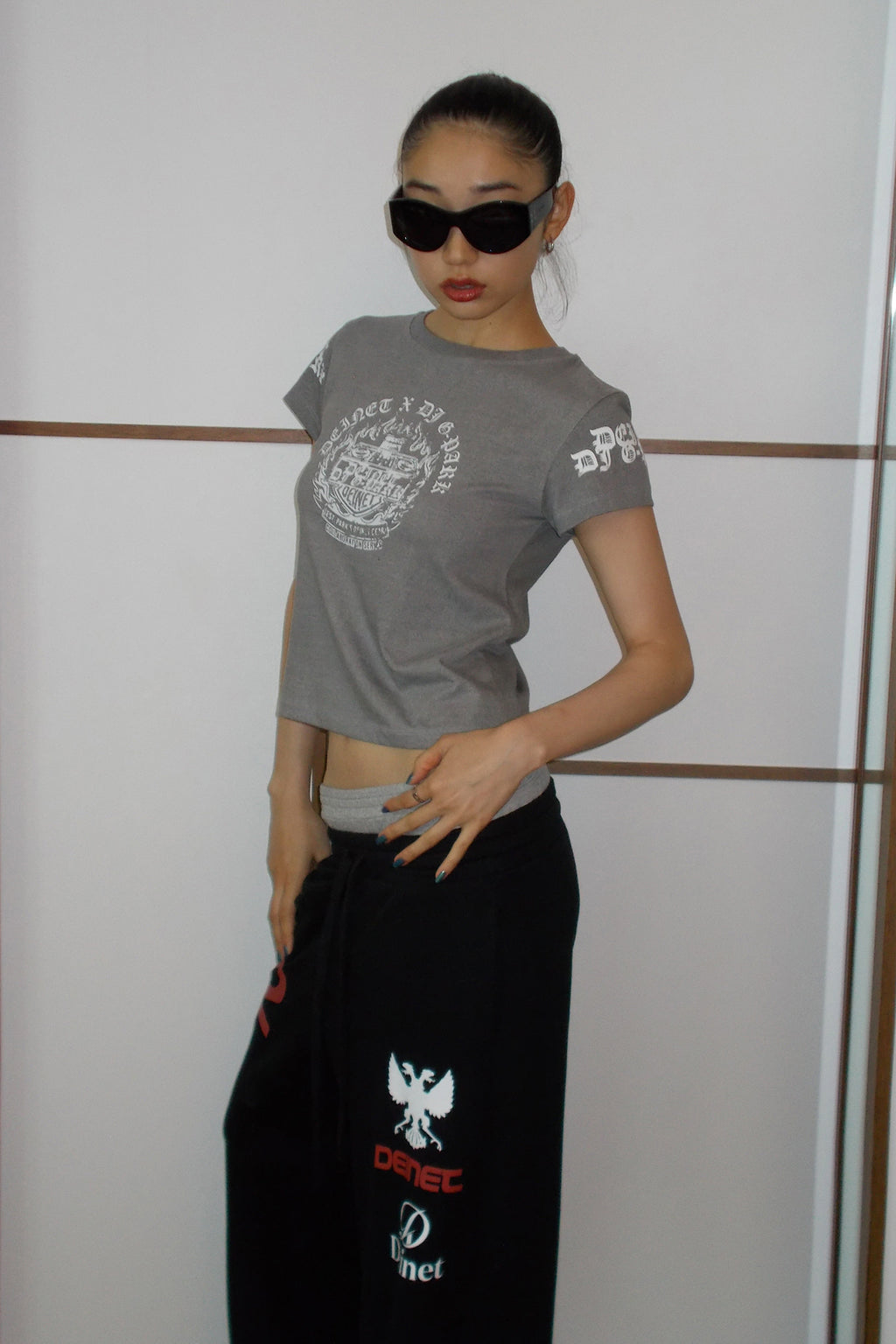 Deinet - Layered 2 Graphic Sweatpants (Black) product image 10 | TRAB K-Fashion Australia