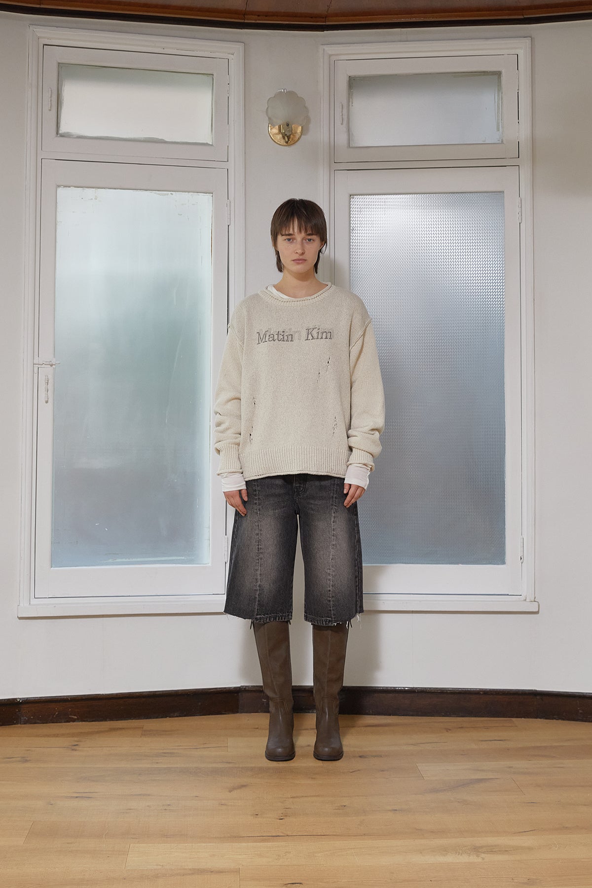 Matin Kim - Crack Logo Vintage Knit Pullover (Beige) product image 12 | TRAB K-Fashion Australia