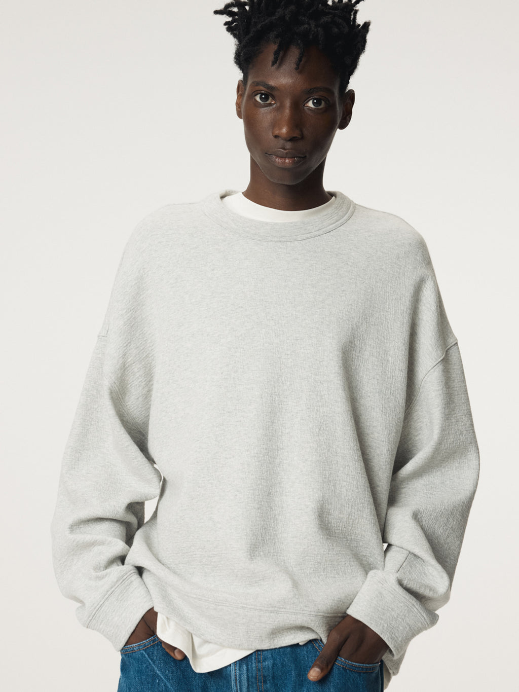 Recto - Back Logo Sweatshirt (White Grey) product image 4 | TRAB K-Fashion Australia