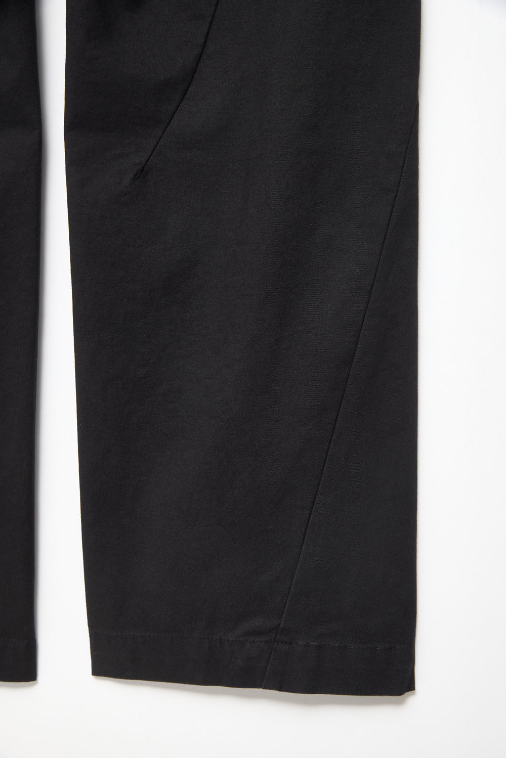 Hatchingroom - Silent Trousers (Black) product image 4 | TRAB K-Fashion Australia