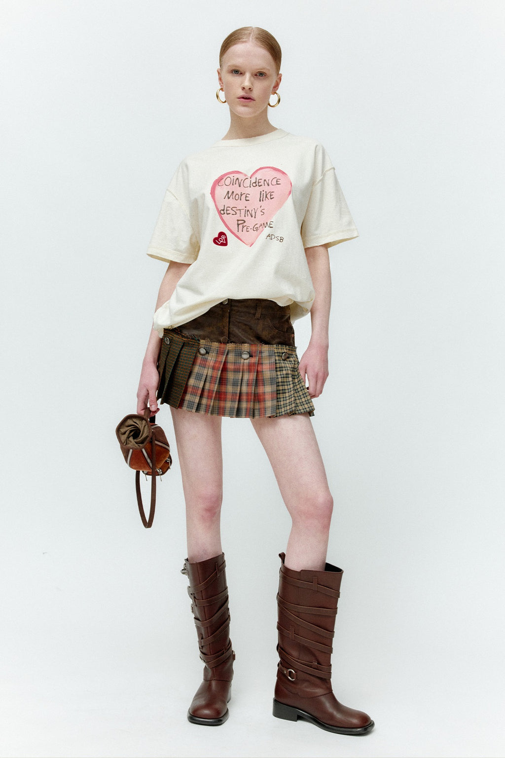 Andersson Bell - Unisex Heart Message T-Shirt (Ecru) product image 1 | TRAB K-Fashion Australia