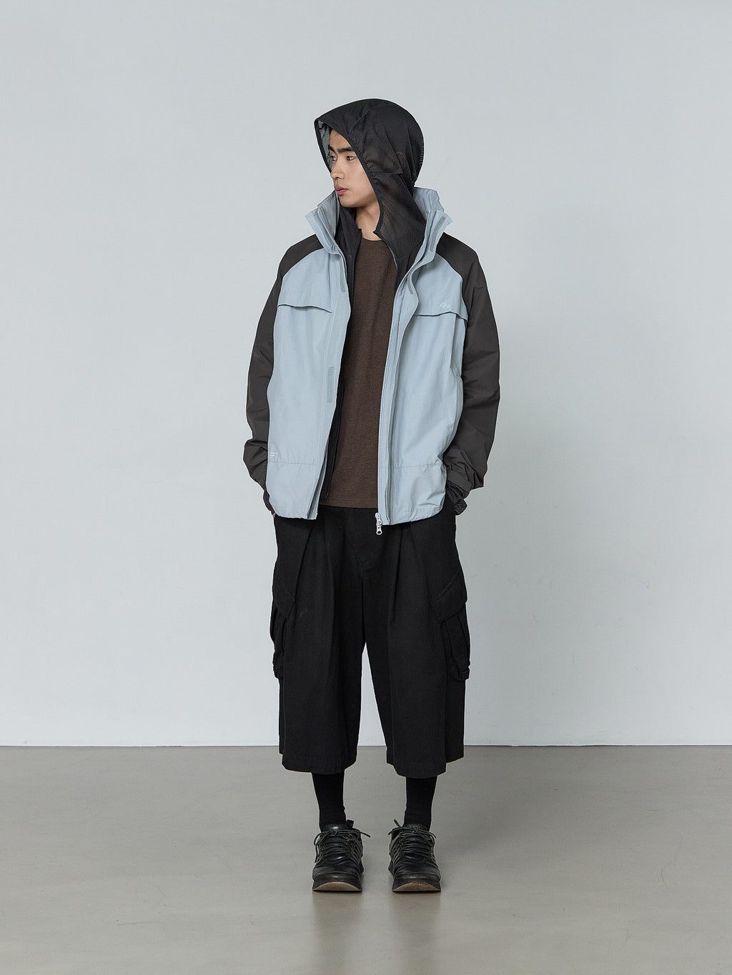 San San Gear - Capri Pants (Black) product image 2 | TRAB K-Fashion Australia
