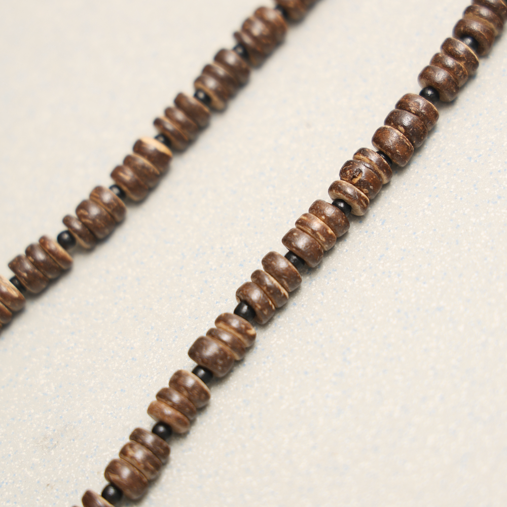 Towtow Archive - [Pre-Order – Ships June 17] Oval Coconut Necklace (Brown) product image 3 | TRAB K-Fashion Australia