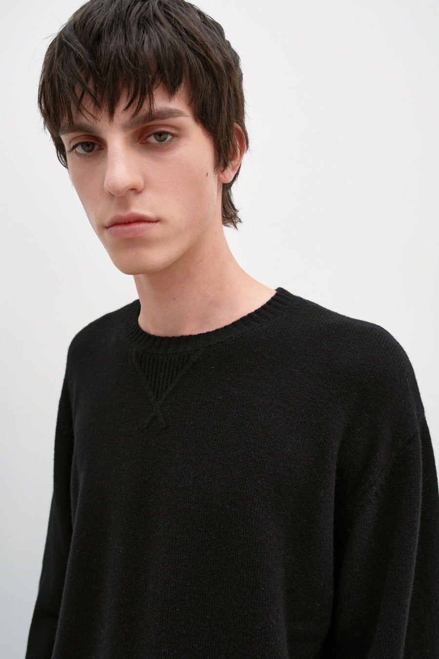 Insilence - Gusset Wool Crew Neck Pullover (Black) product image 1 | TRAB K-Fashion Australia