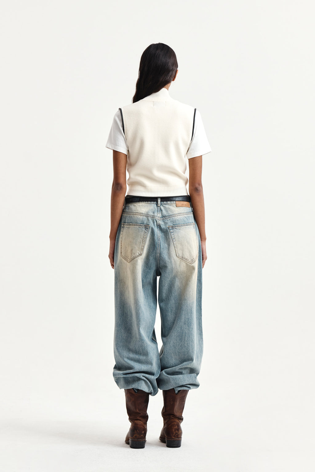 Matin Kim - Matin Spell Point Knit Zip Up Vest (Ivory) product image 7 | TRAB K-Fashion Australia