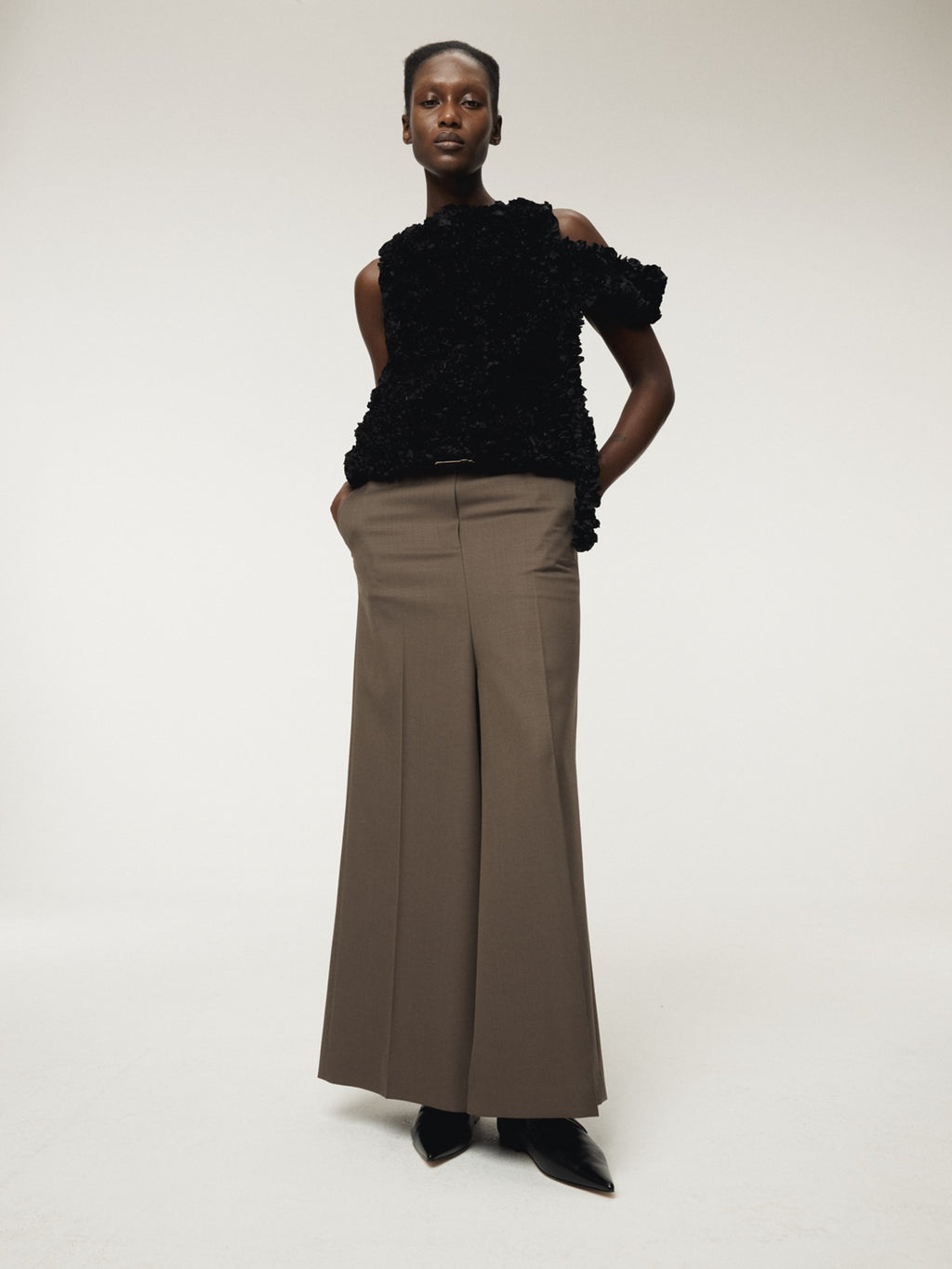 Recto - Sintra Slit Skirt Pants (Dark Khaki) product image 1 | TRAB K-Fashion Australia