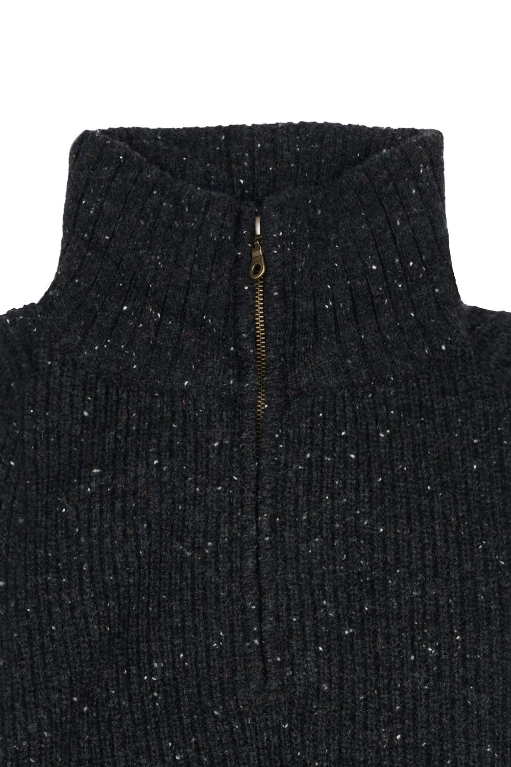 Ioedle - Building Forest Wool Blend Half Zip-Up Knit Pullover (Charcoal) product image 4 | TRAB K-Fashion Australia