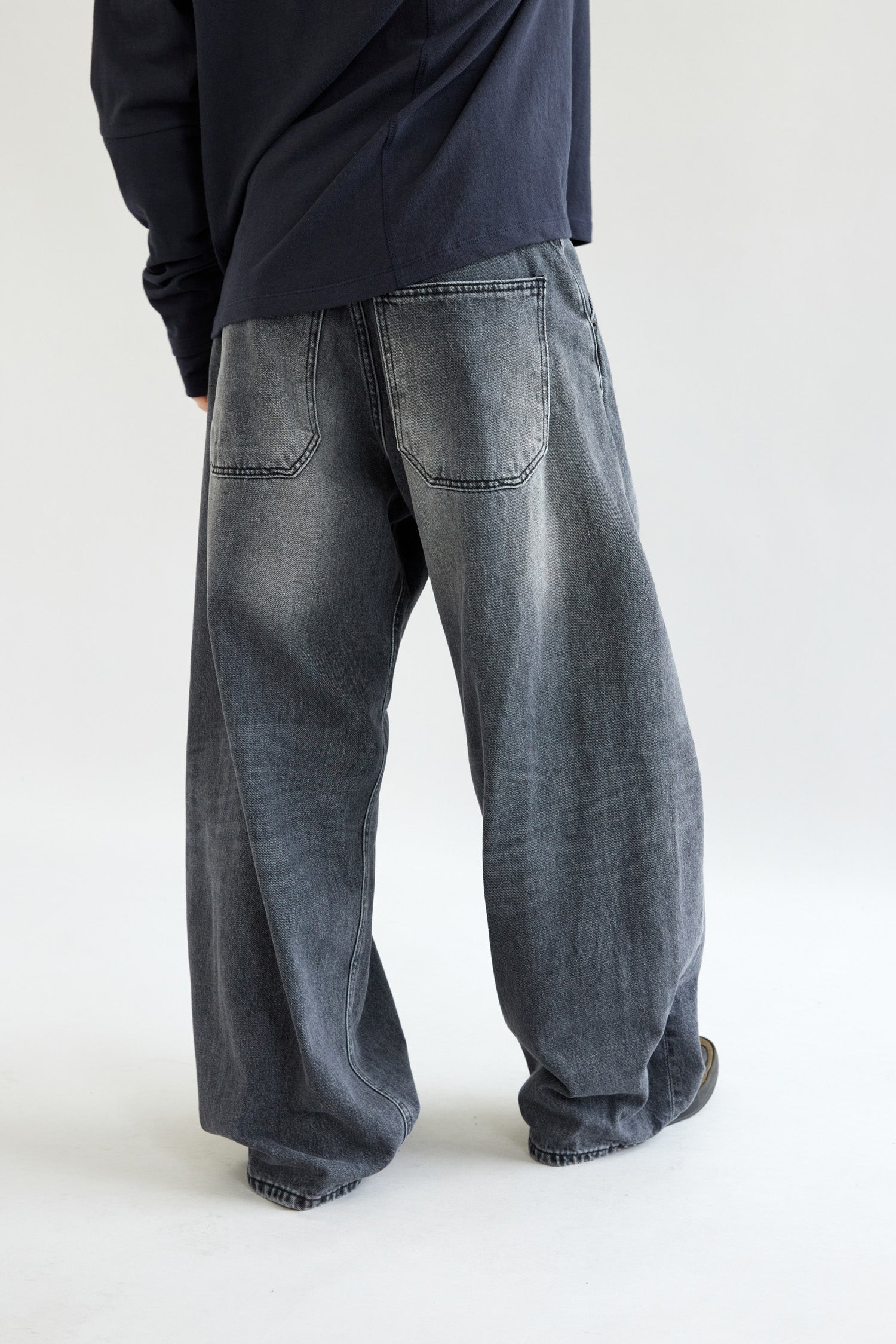 Hatchingroom - Wide Curve Jeans Washed (Black) product image 16 | TRAB K-Fashion Australia